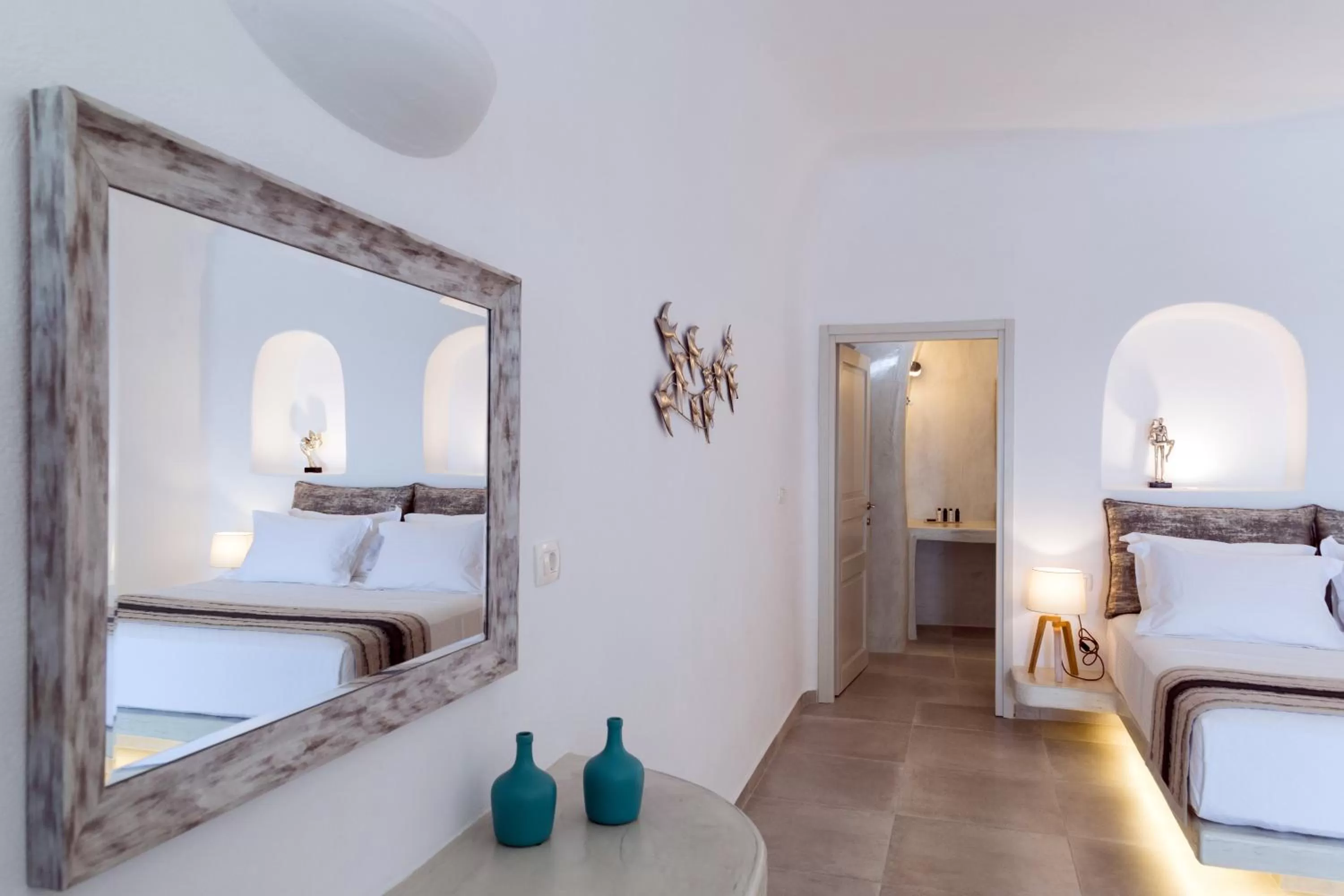 Bedroom, Bed in Adamant Suites