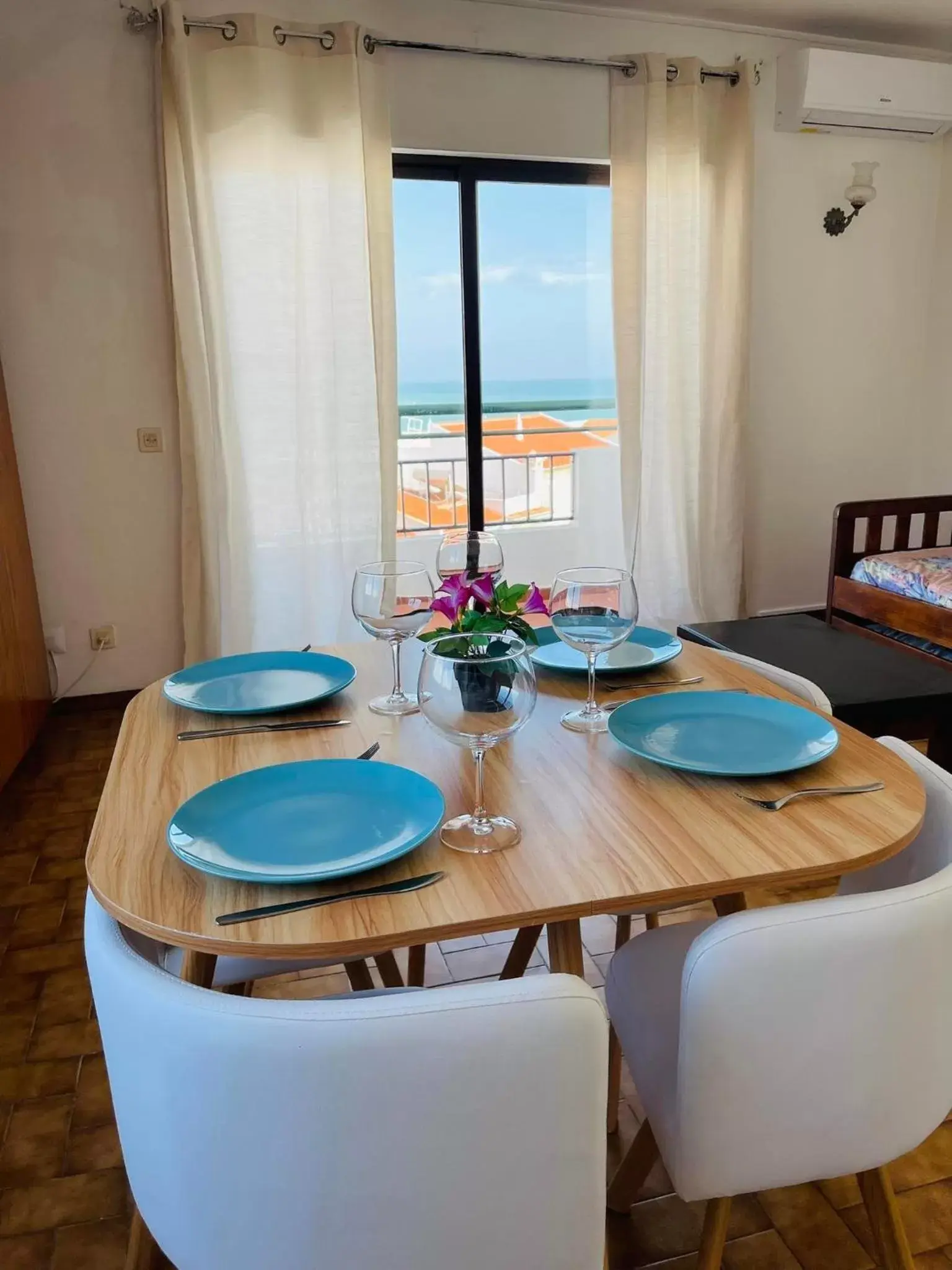 Dining Area in Casa Do Canto