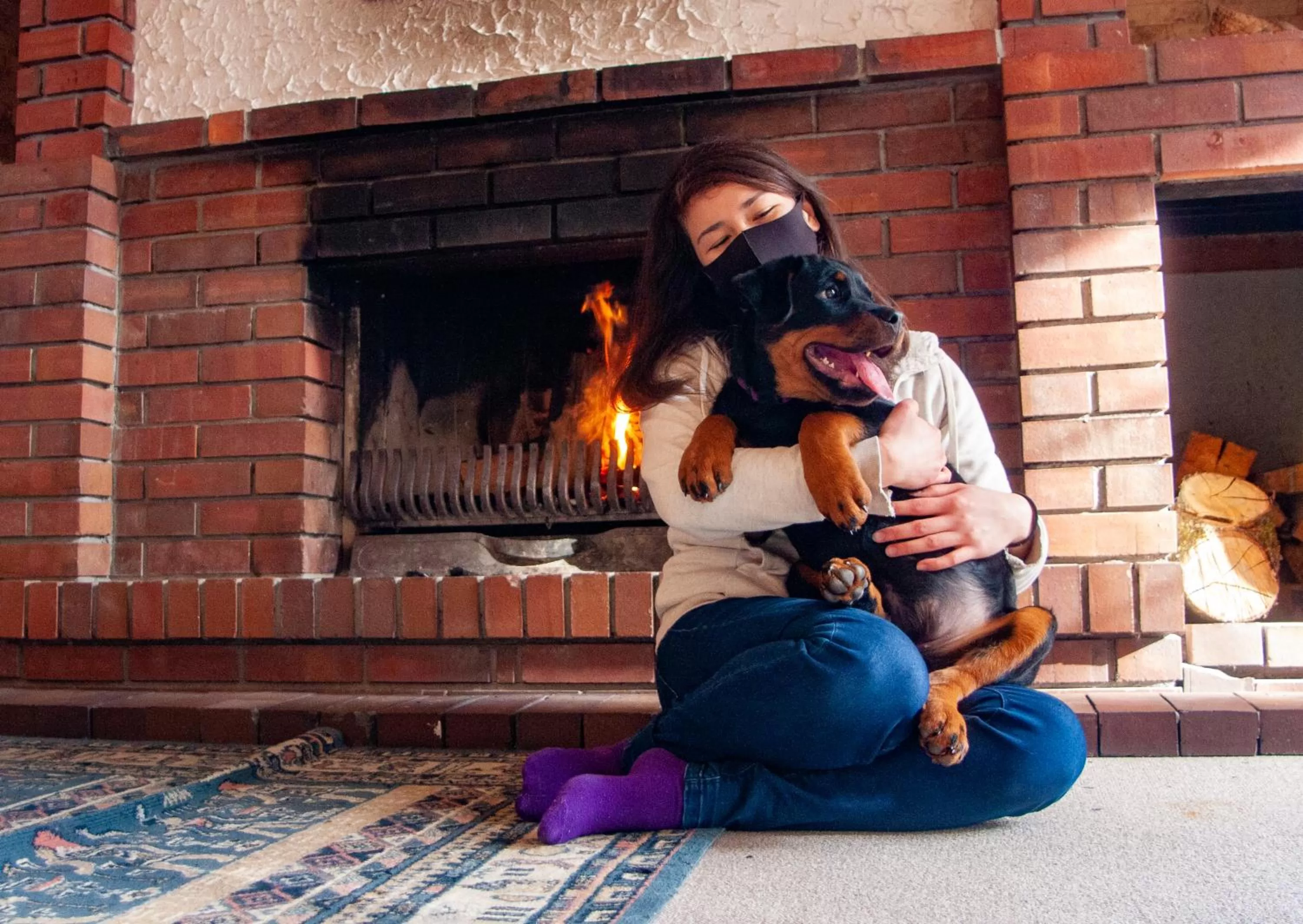 People in Panketo Lodge & Yoga Studio