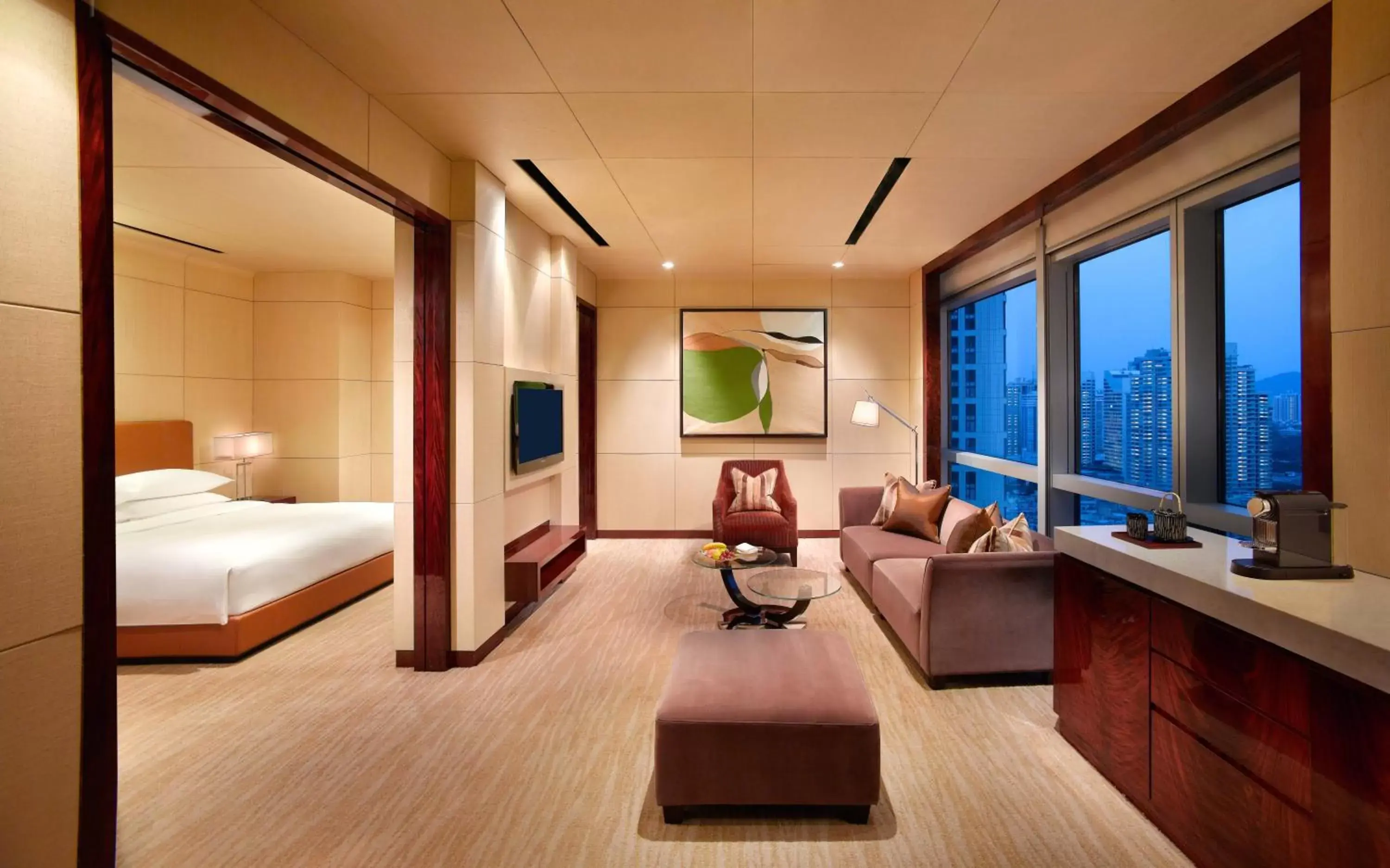 Grand Executive Suite in Grand Hyatt Shenzhen