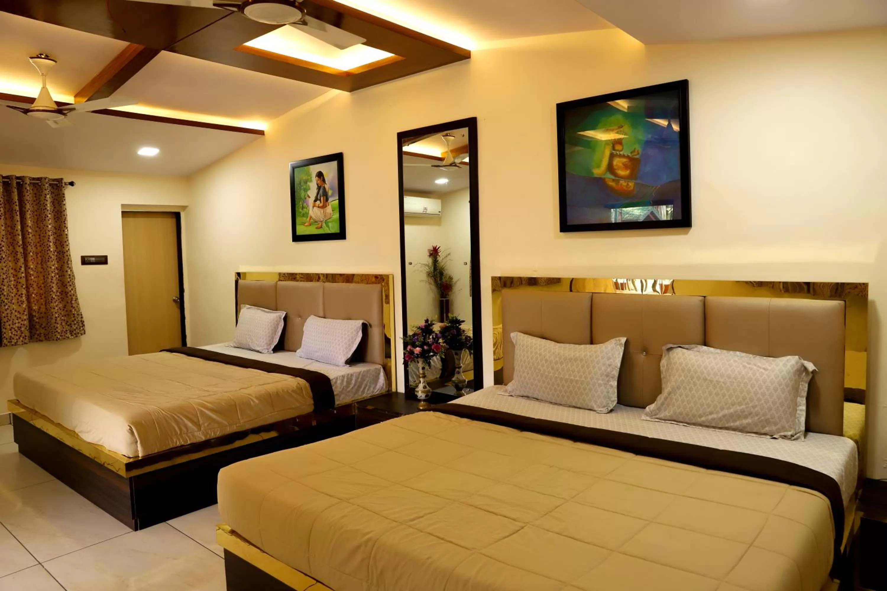 Bed in Raaj Resort