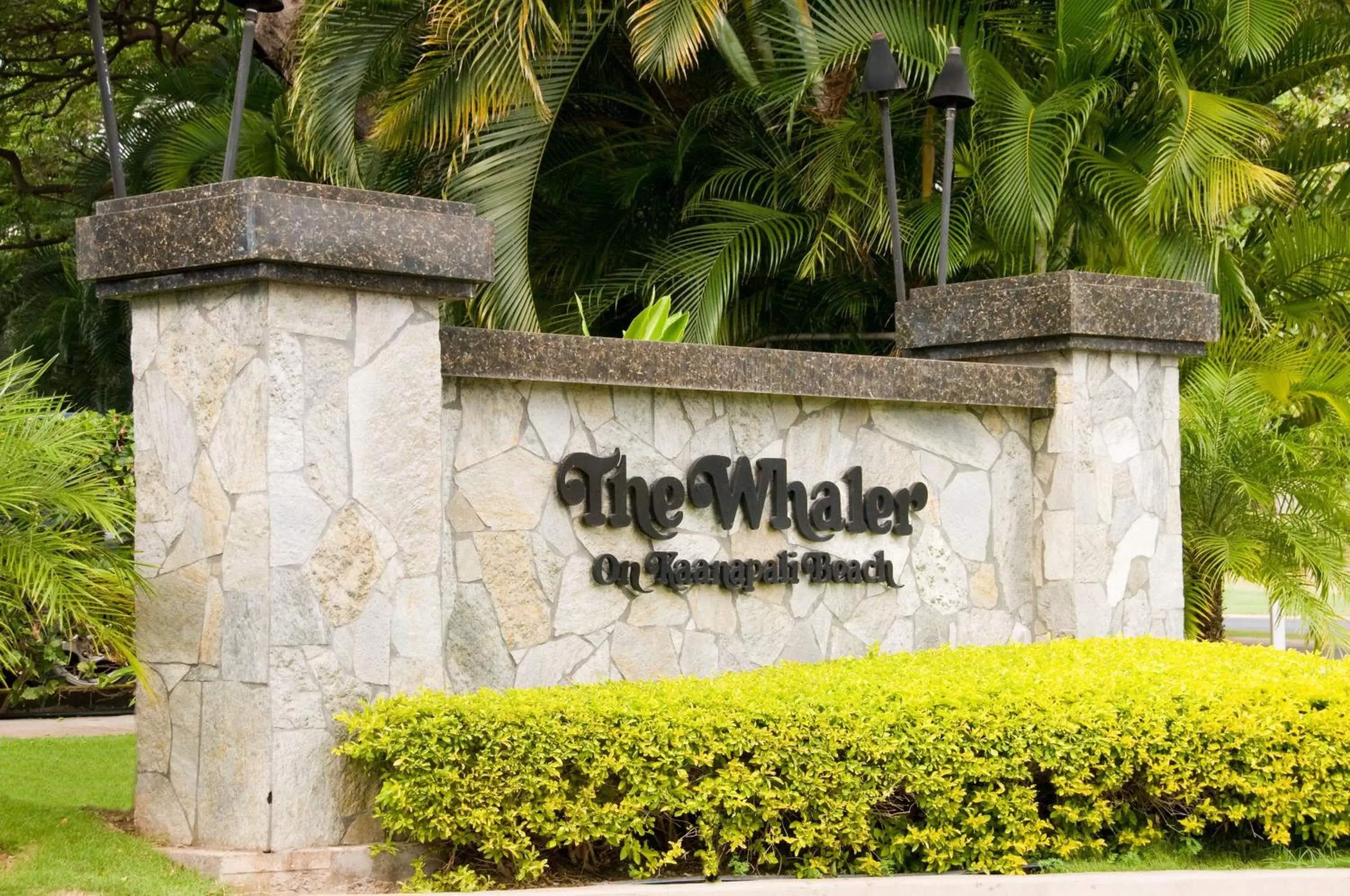 Facade/entrance, Property Logo/Sign in Aston at The Whaler on Kaanapali Beach