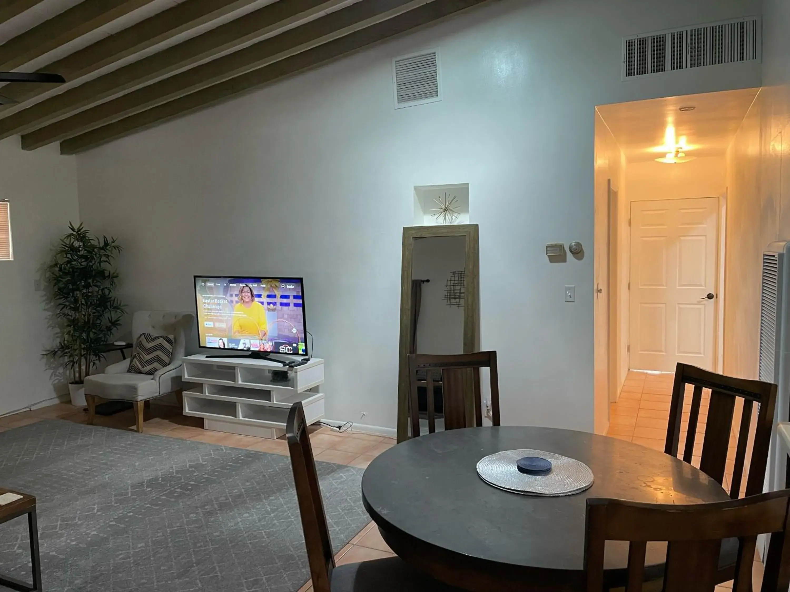 Living room, TV/Entertainment Center in Float Palm Springs