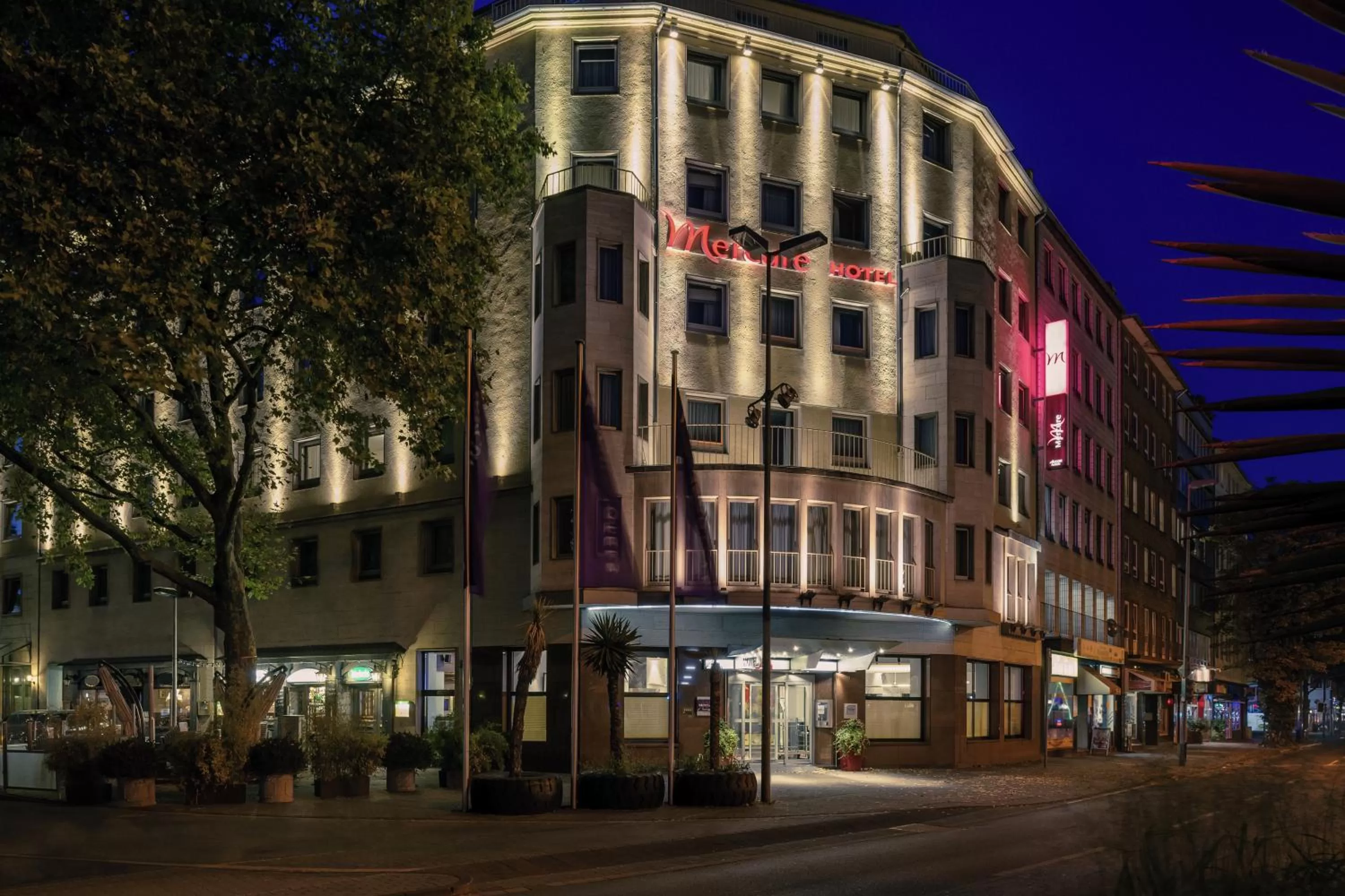 Property building in Mercure Hotel Düsseldorf City Center