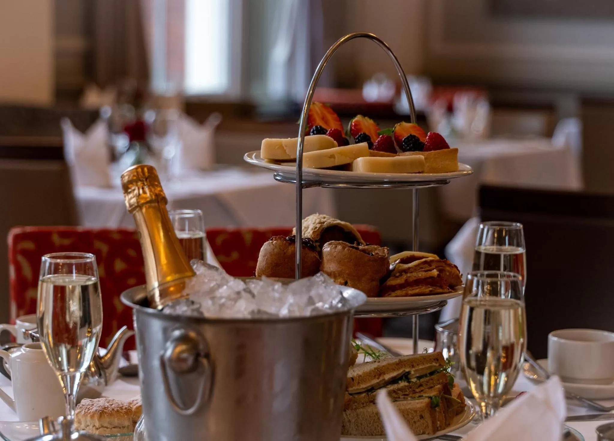 Restaurant/places to eat in Crowne Plaza - Sheffield by IHG