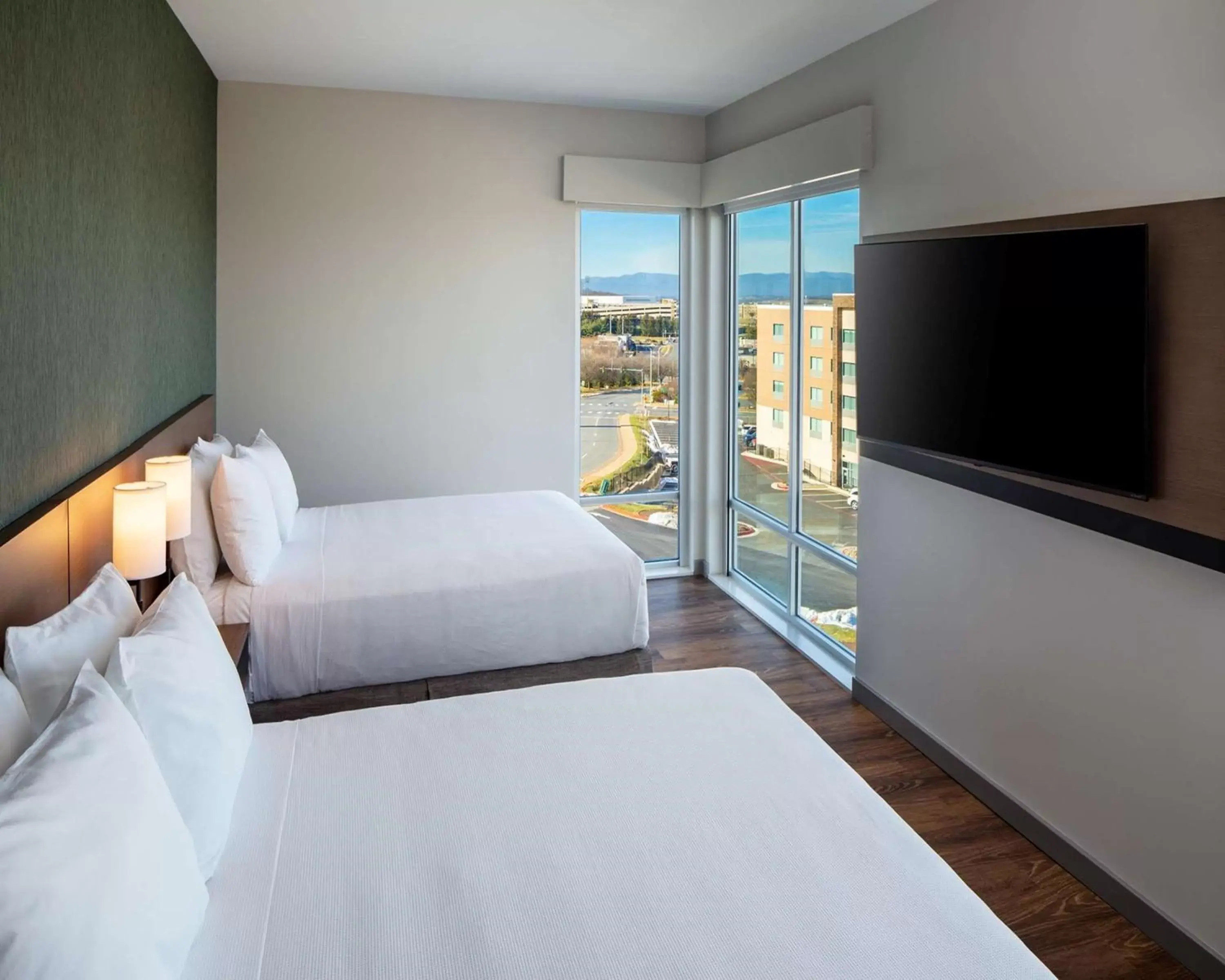 Bedroom, Bed in Hyatt Place Harrisonburg