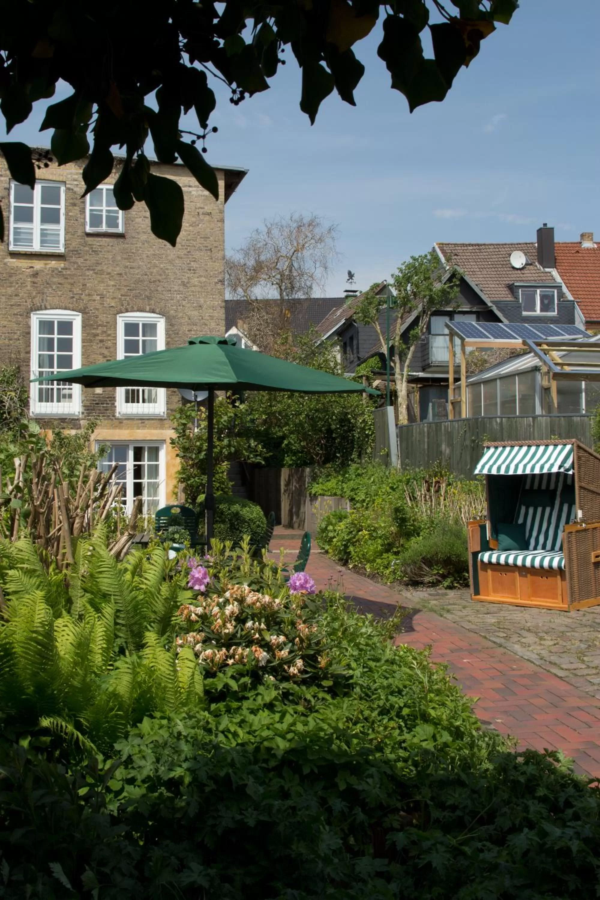 Garden in Hotel Bed & Breakfast am Dom