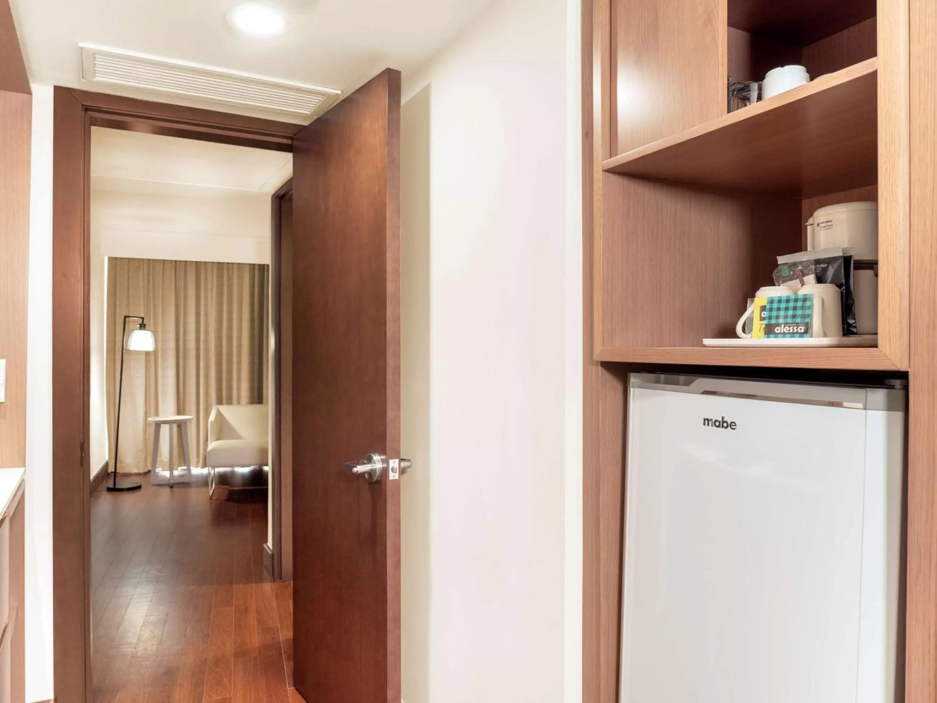 Kitchen or kitchenette, Bathroom in MS Milenium Monterrey Curio Collection by Hilton