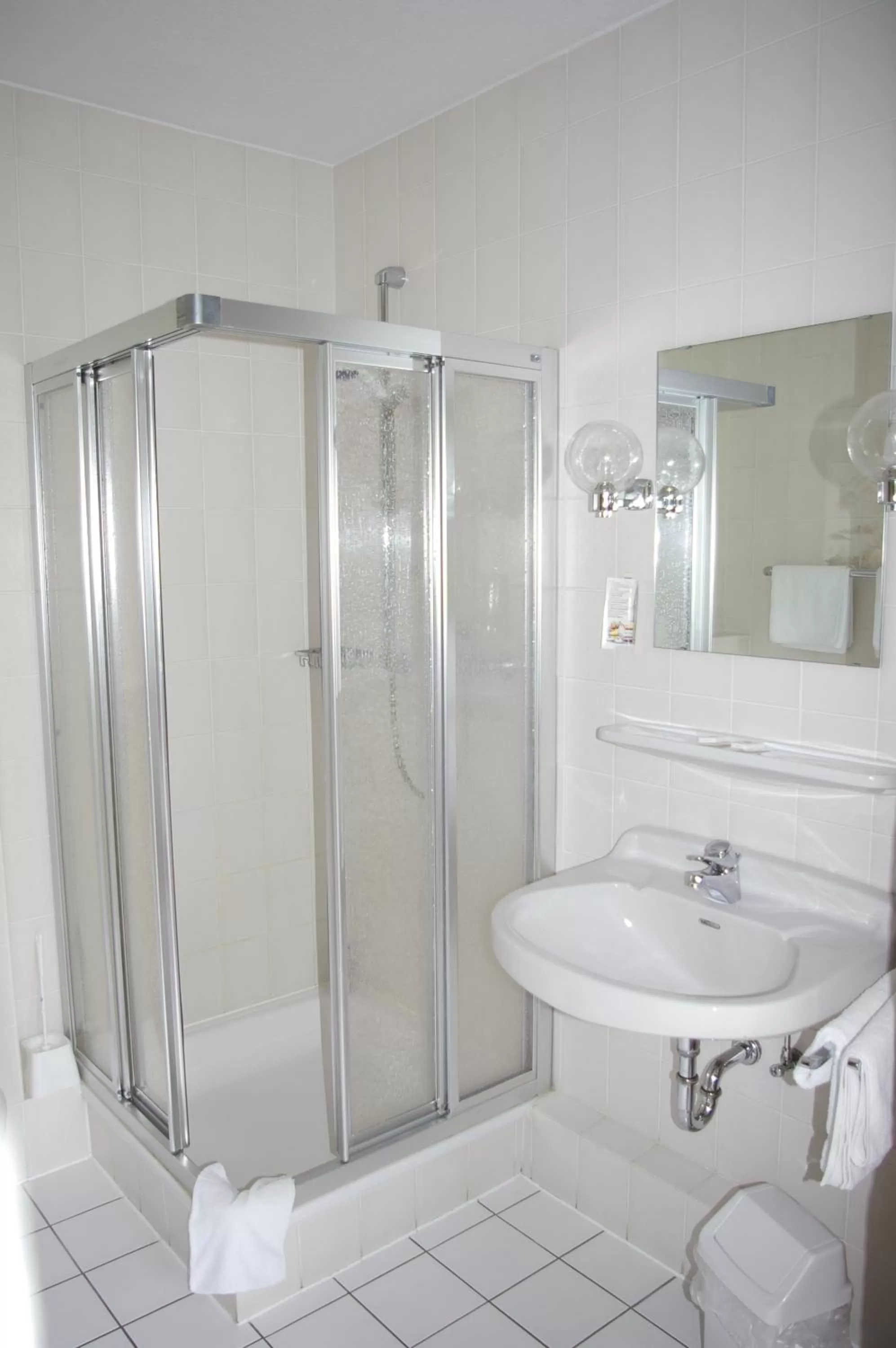 Shower in Hotel Herrenrest