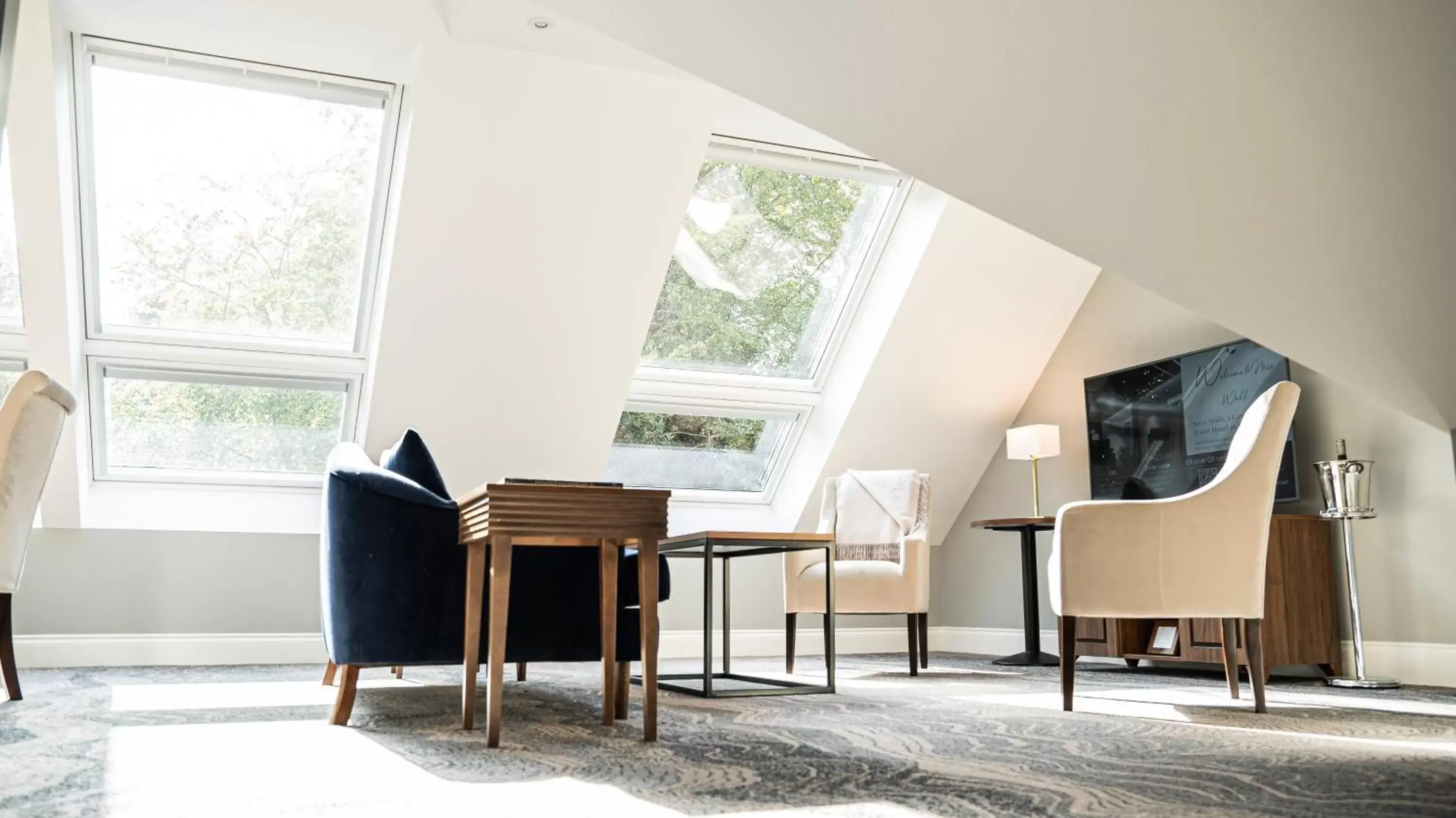 Living room in Ness Walk Living room in Ness Walk