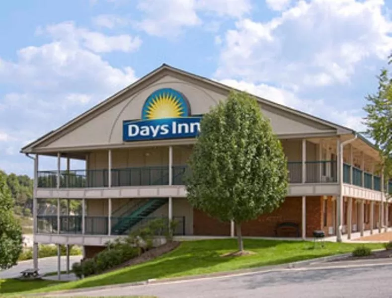 Property building in Days Inn by Wyndham Wytheville