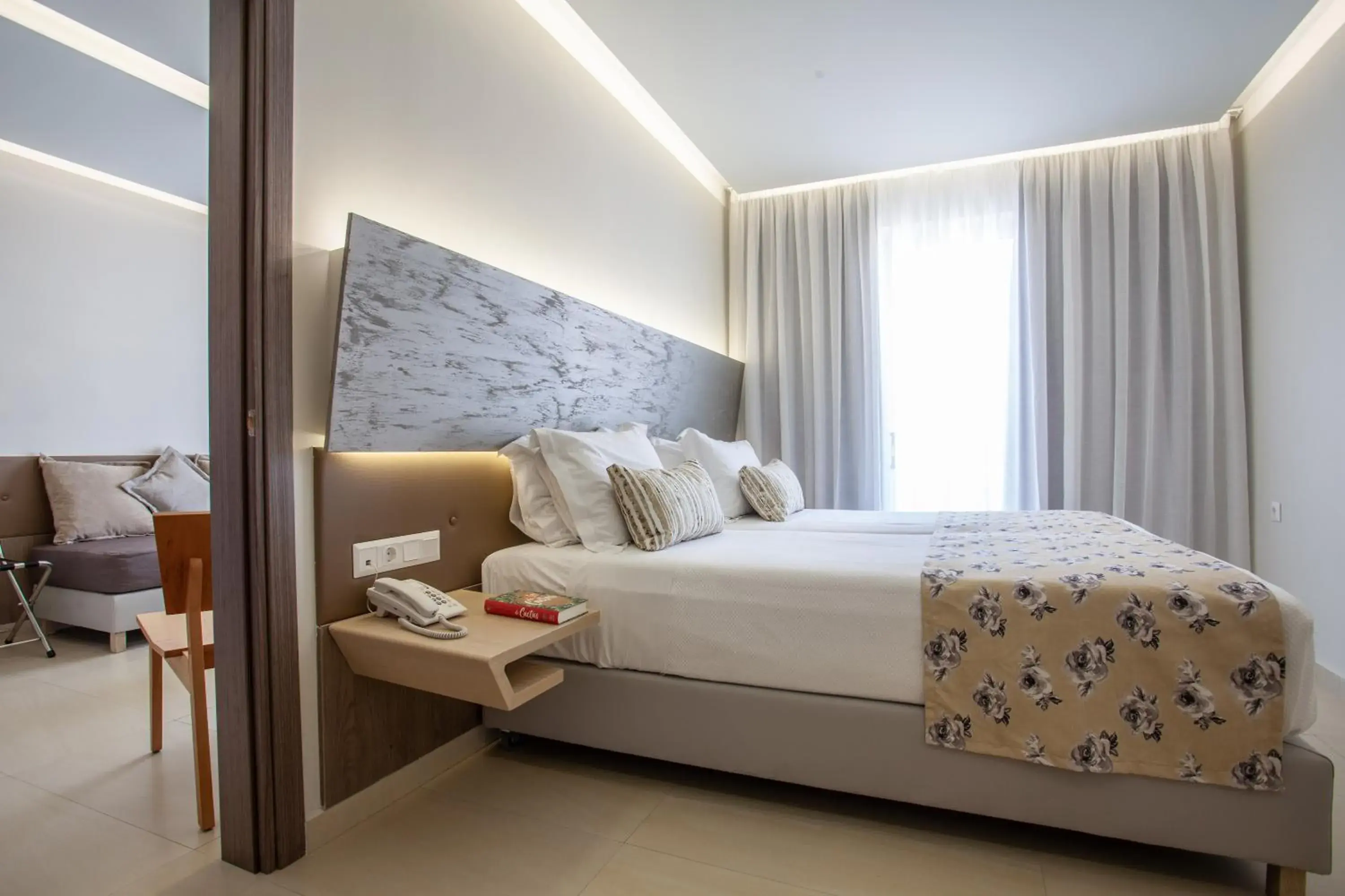 Bedroom, Bed in Melrose Hotel Rethymno