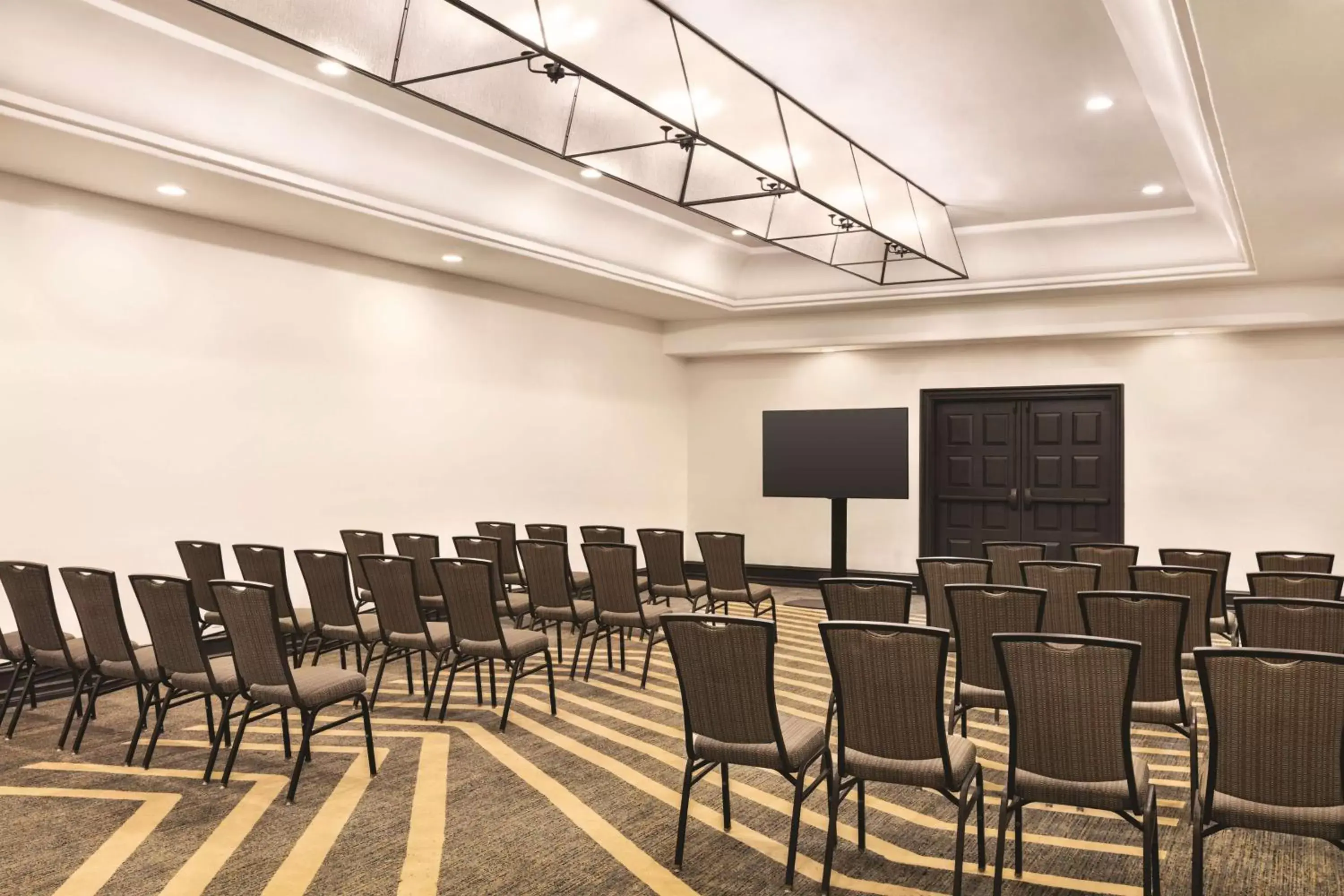 Meeting/conference room in Zachari Dunes on Mandalay Beach, Curio Collection by Hilton