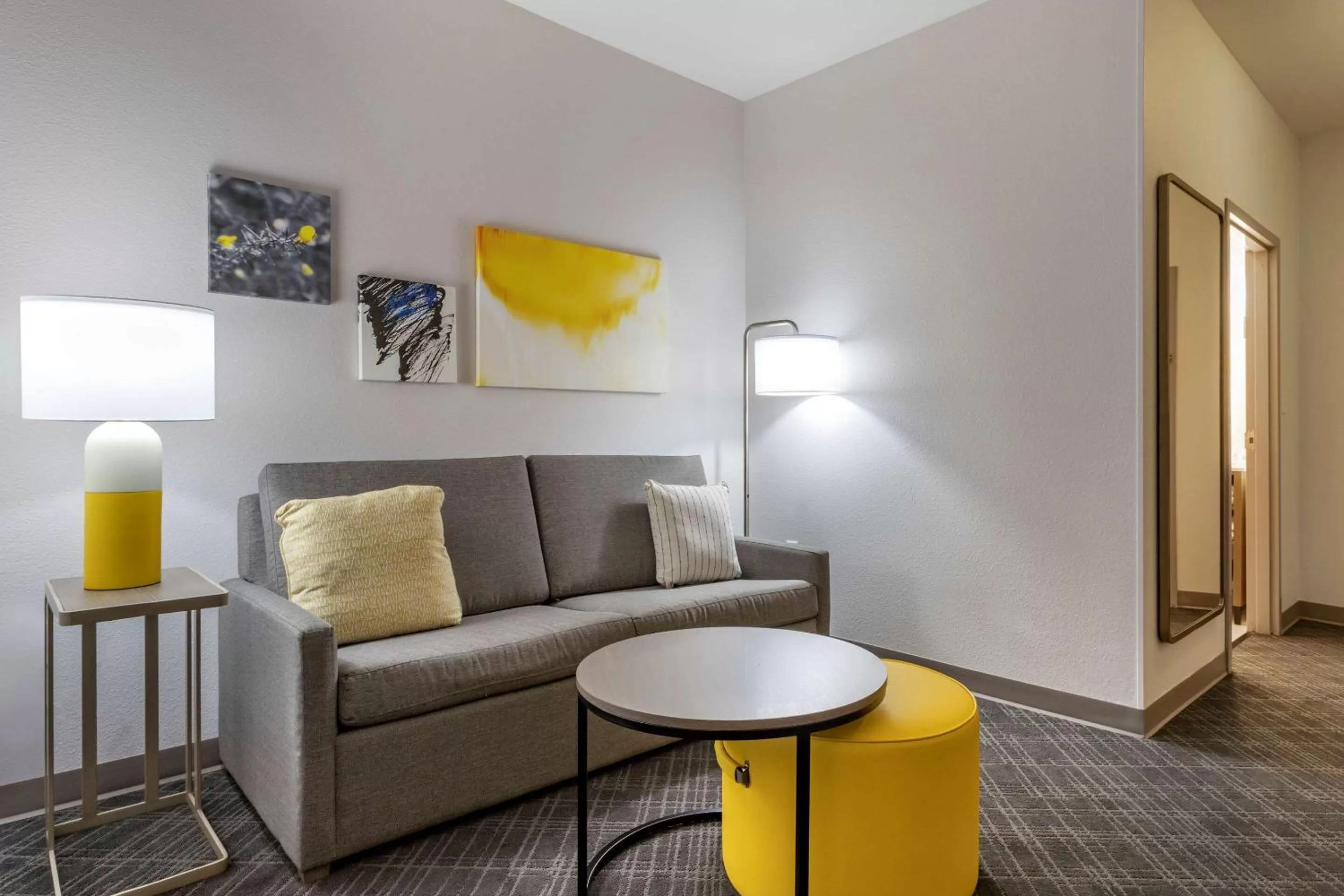 Bedroom in Comfort Suites Natchitoches