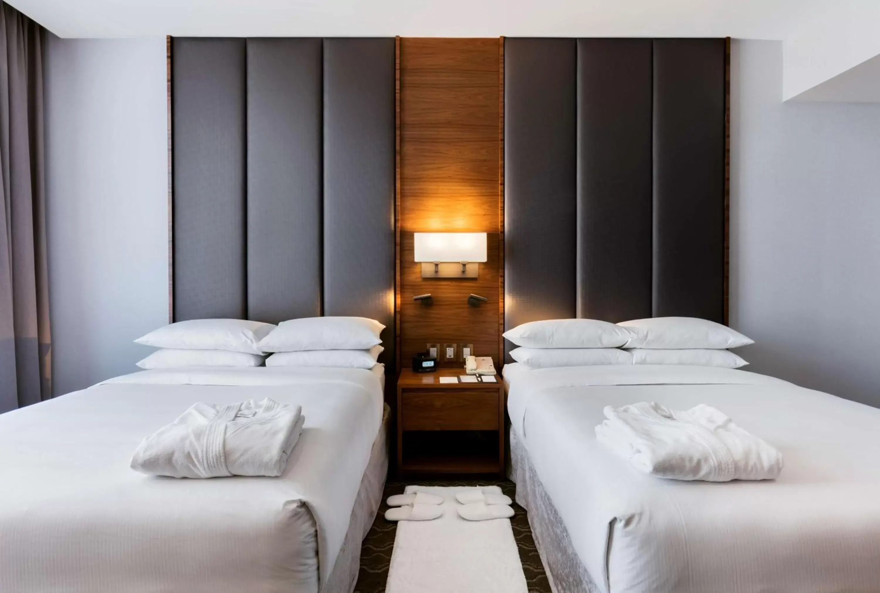 Bed in Doubletree By Hilton Mexico City Santa Fe