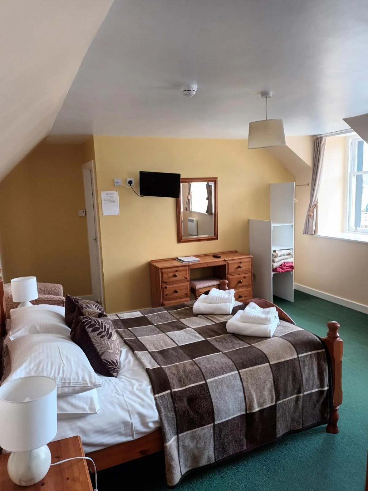 Bedroom, Bed in Inn at Ardgour