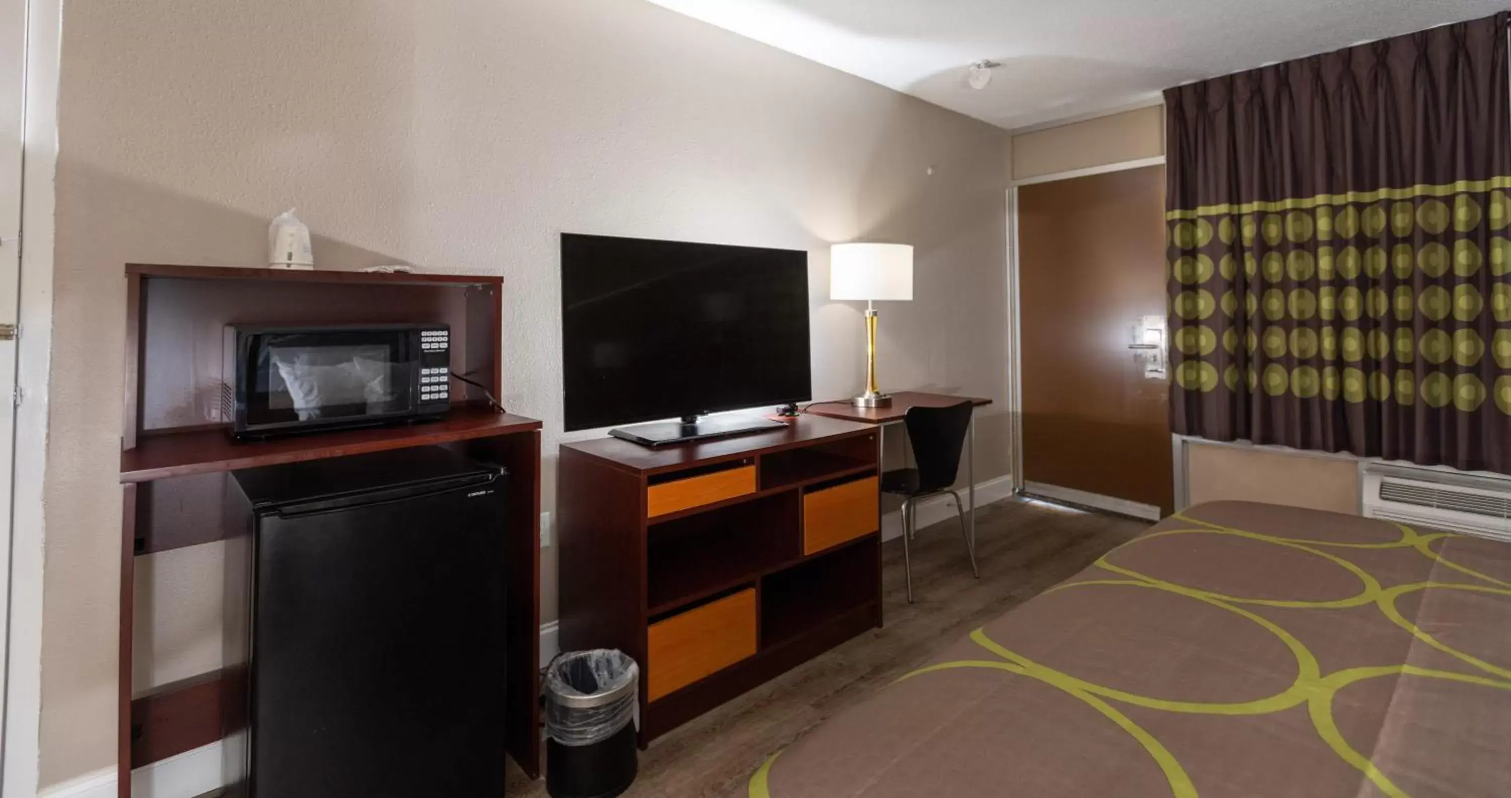 TV/Entertainment Center in Super 8 by Wyndham Goldsboro