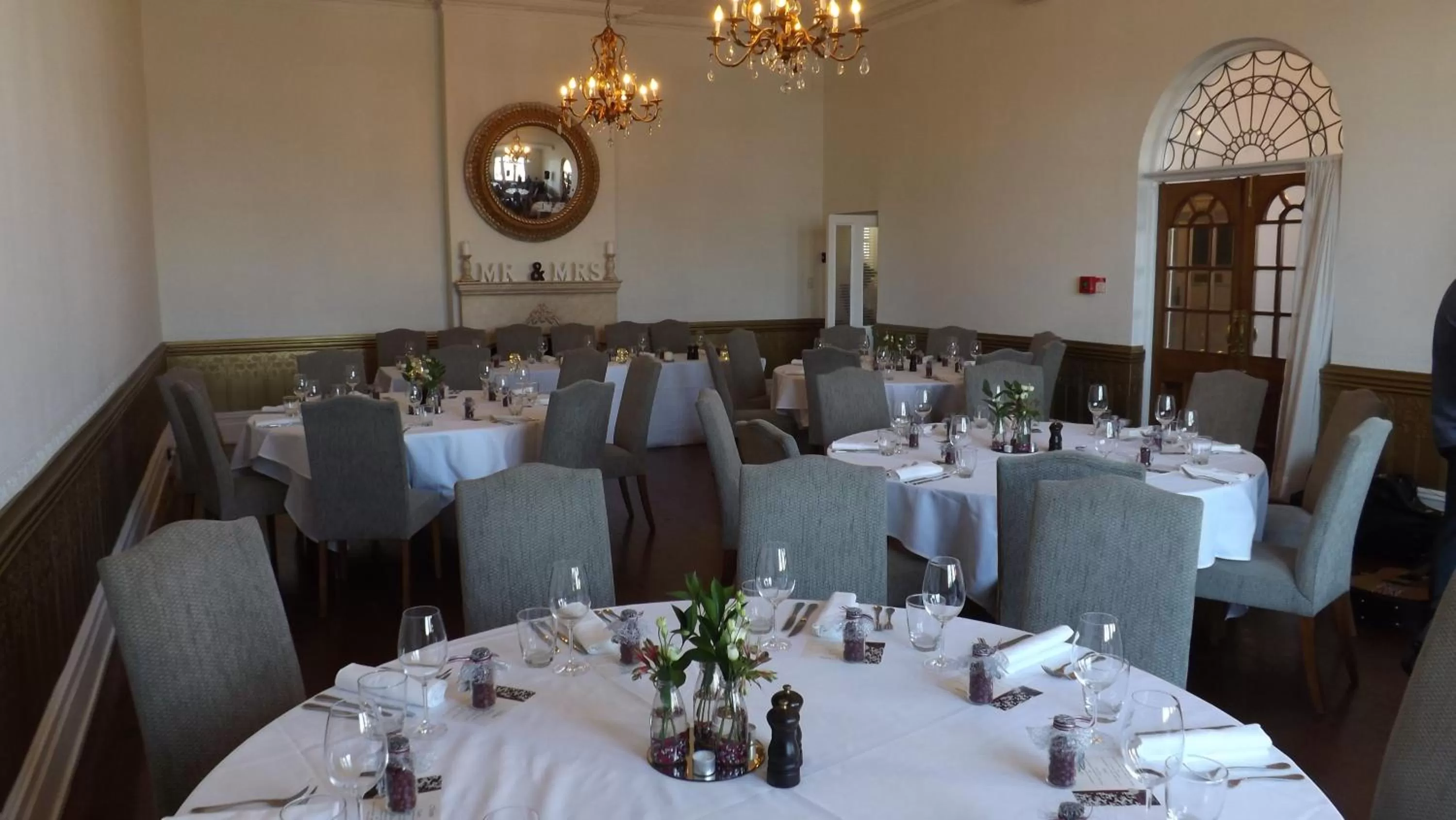 Restaurant/places to eat in The Esplanade Hotel