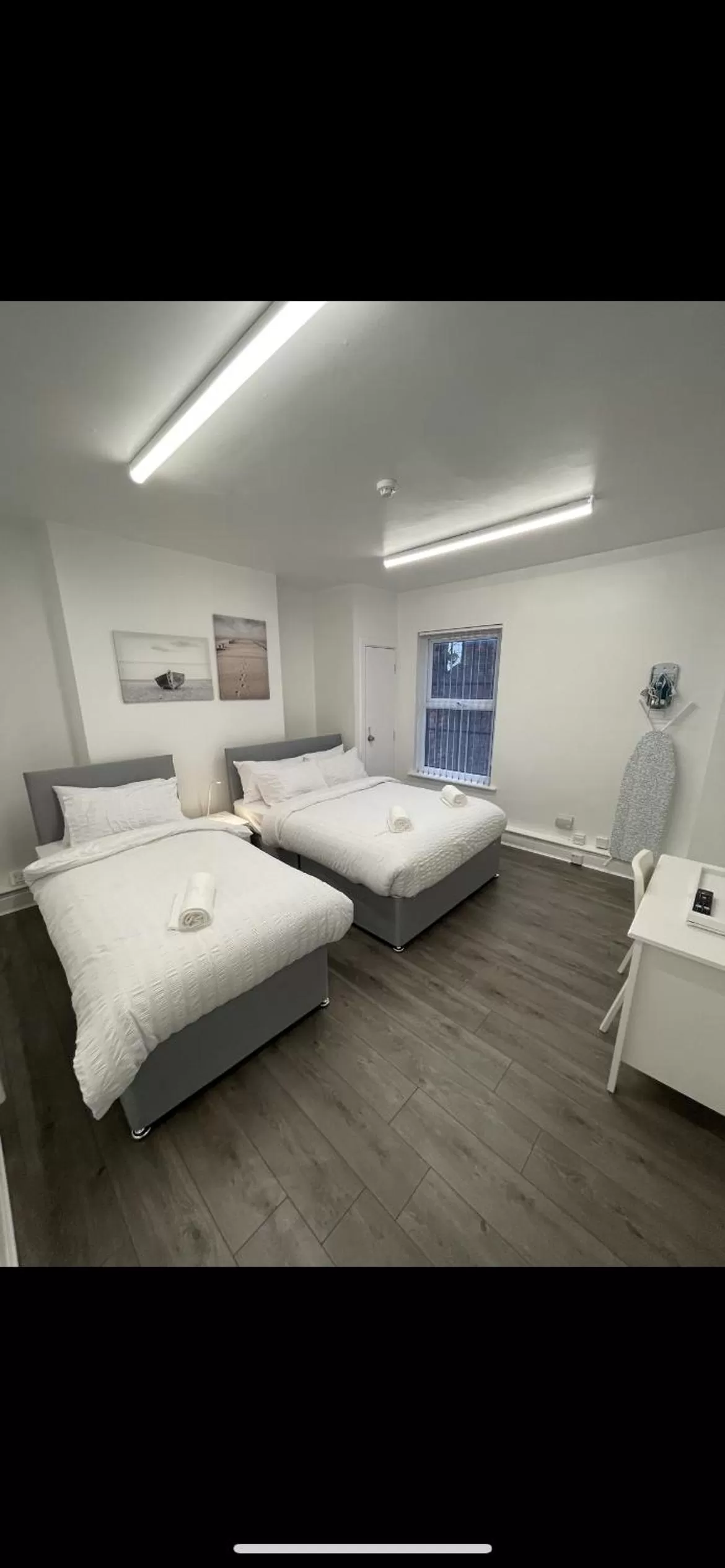 Bed in County road rooms