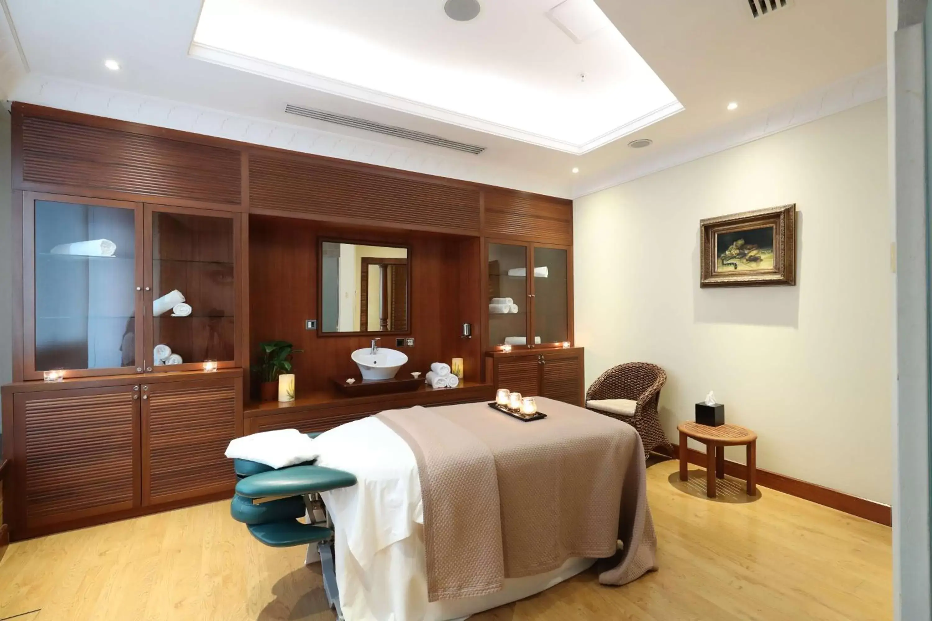 Spa and wellness centre/facilities in Hilton Beirut Habtoor Grand Hotel