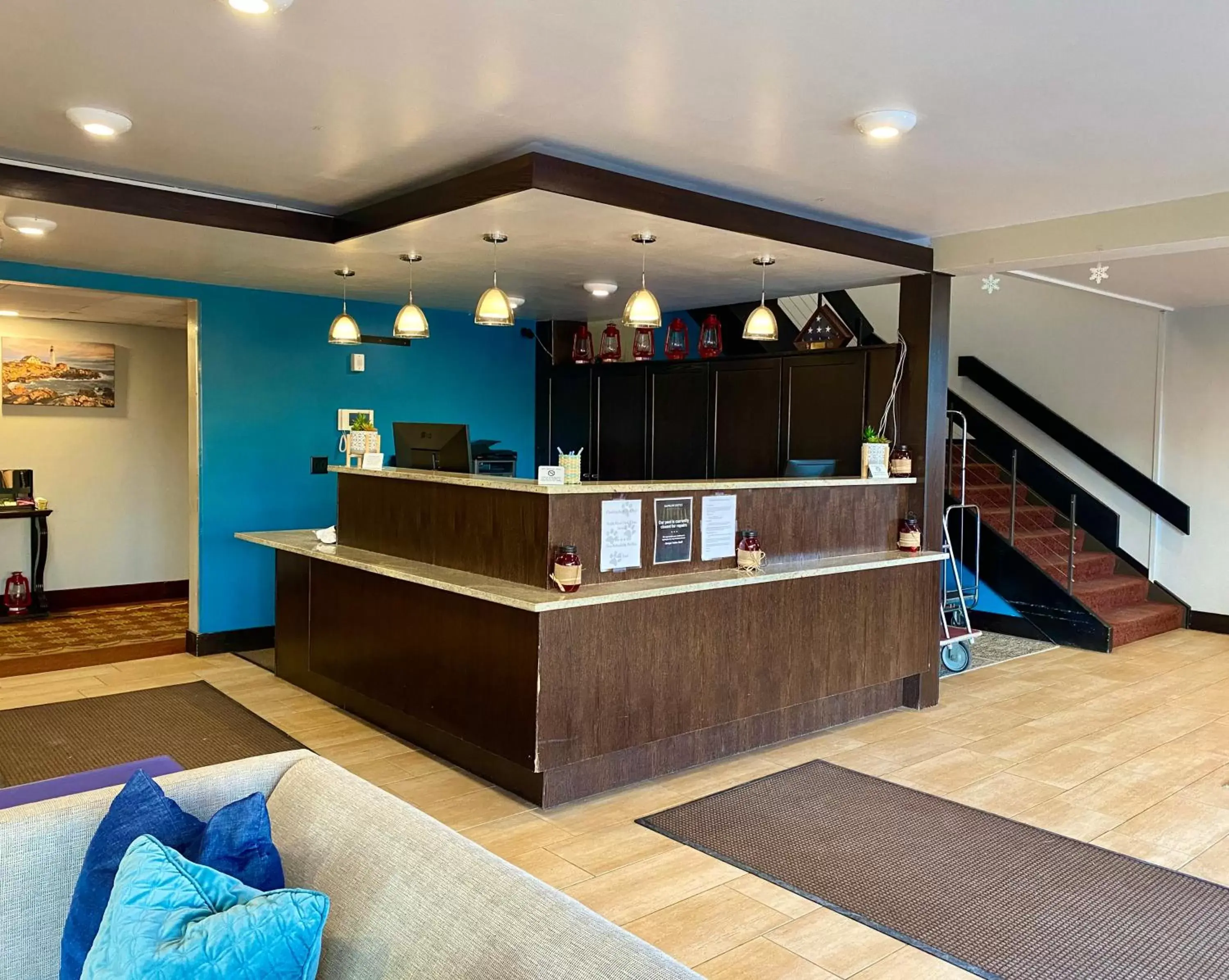 Lobby or reception, Lobby/Reception in Bangor Suites Airport Hotel