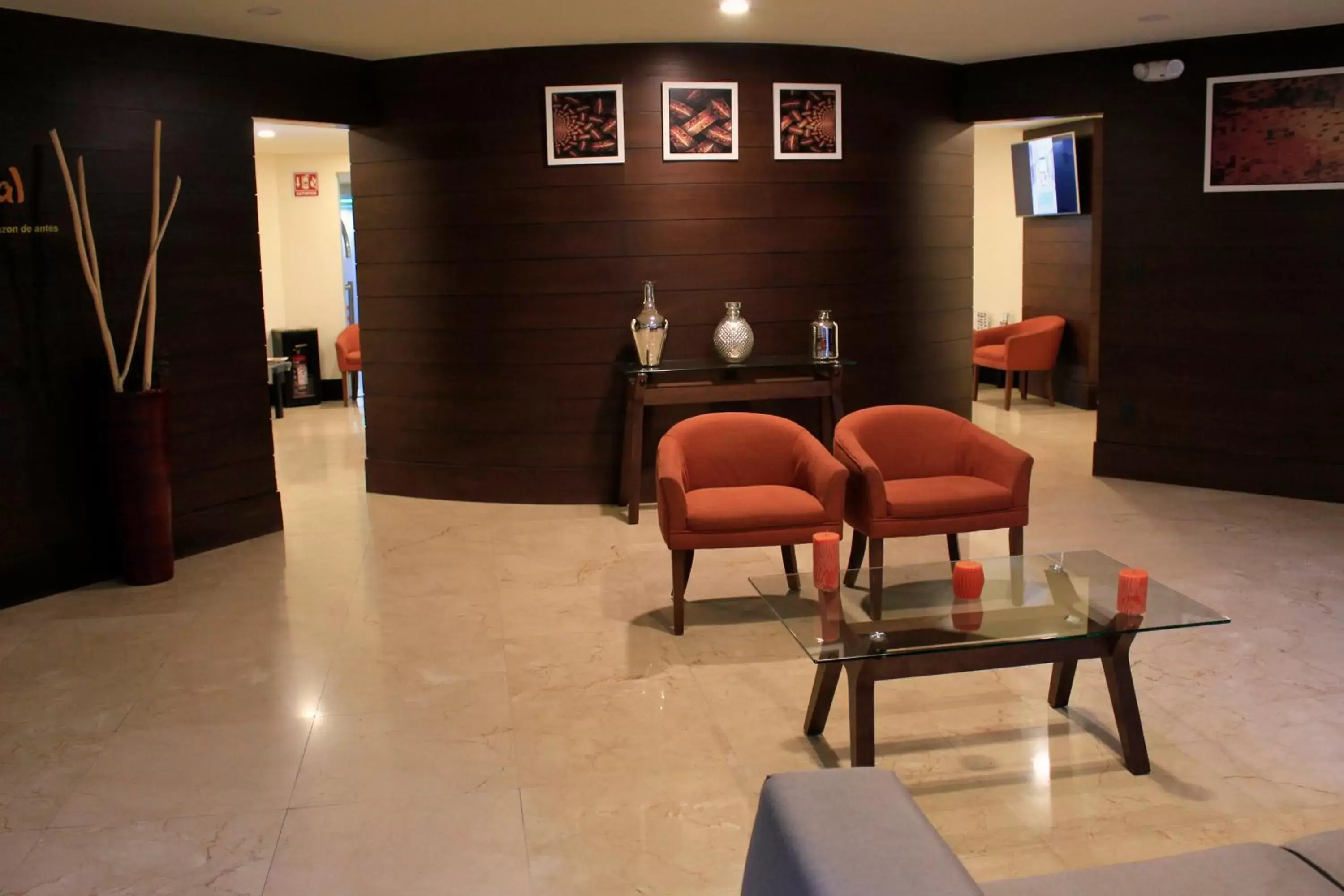 Living room, Lobby/Reception in Hotel River Poliforum