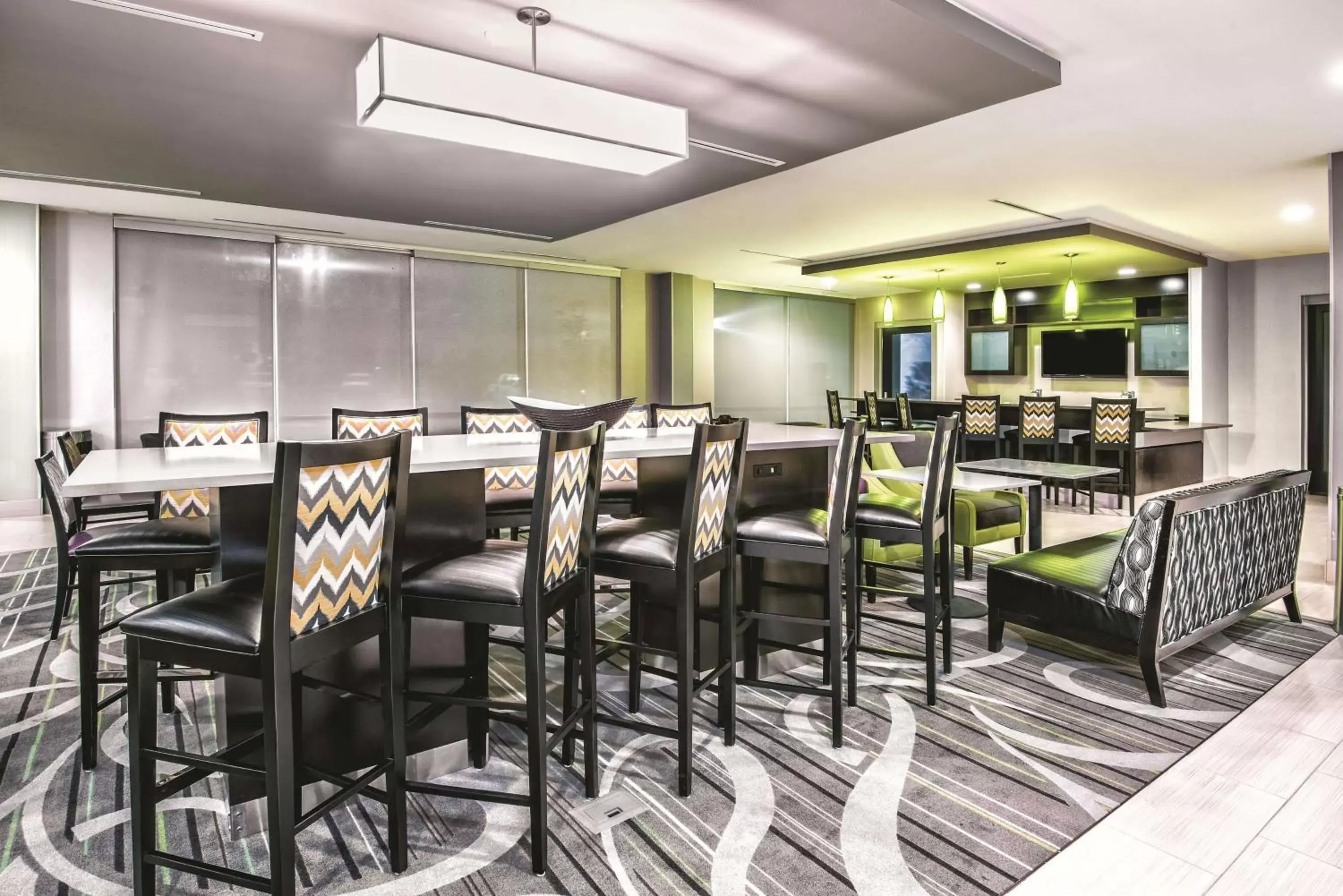 Restaurant/places to eat in La Quinta by Wyndham Monahans Restaurant/places to eat in La Quinta by Wyndham Monahans
