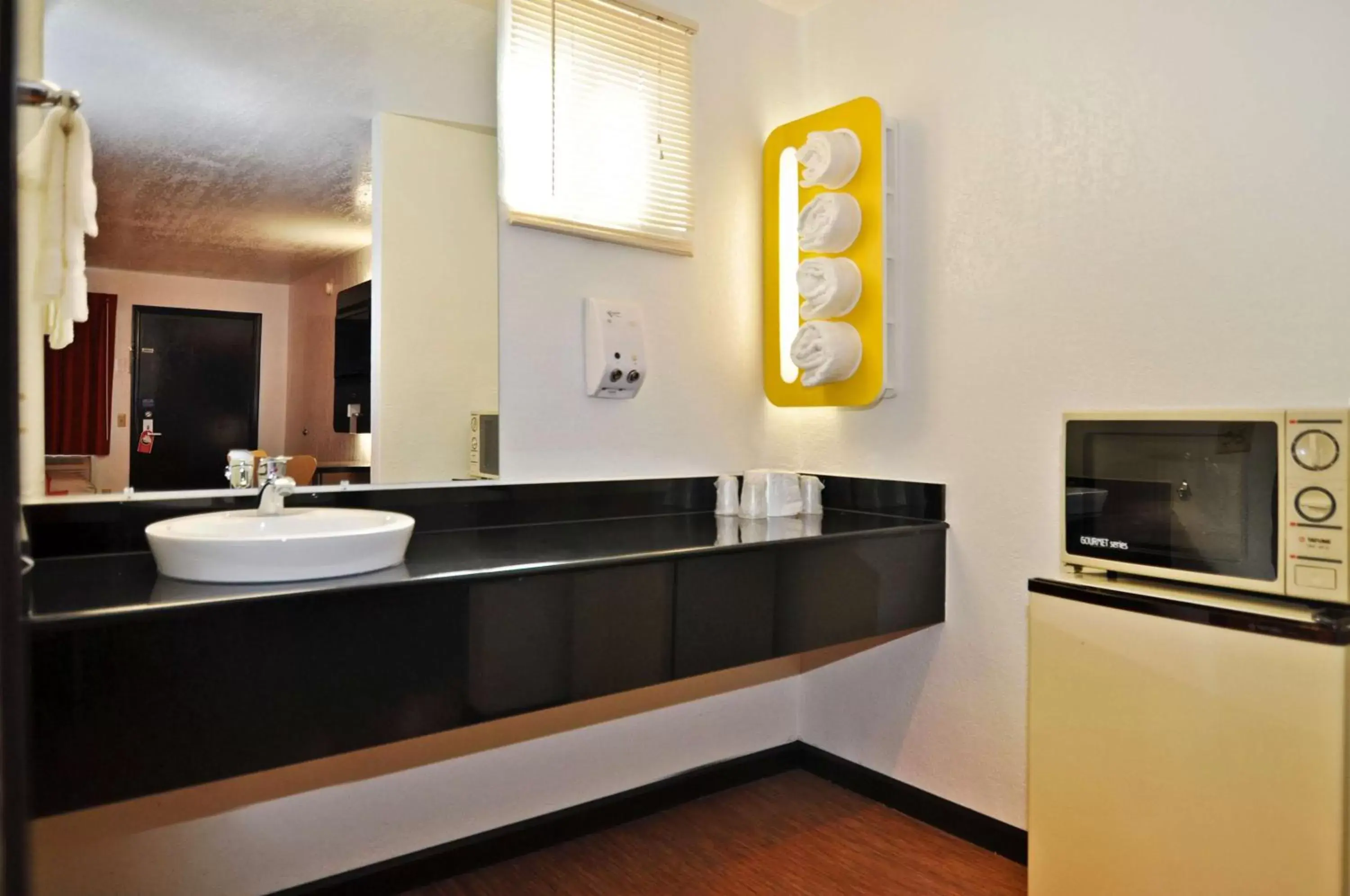 Bathroom in Motel 6-Willows, CA