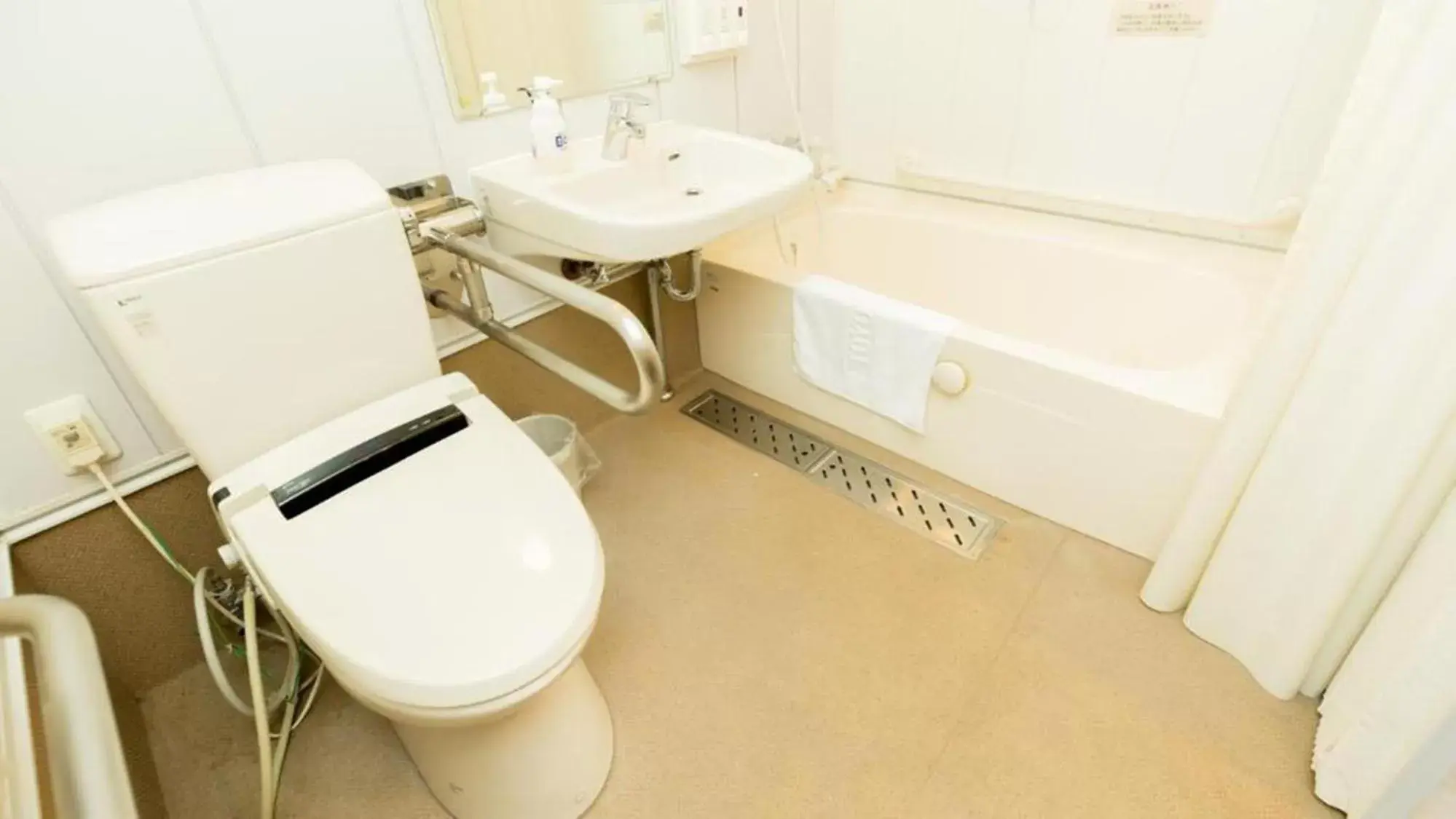 Bathroom in Toyoko Inn Hakata-eki Minami