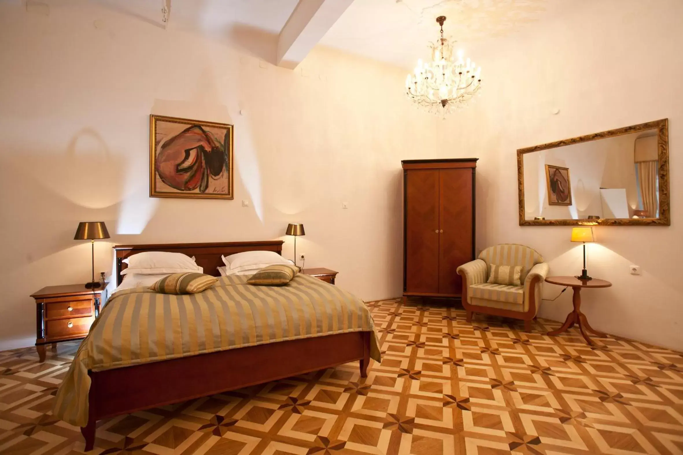 Photo of the whole room, Bed in Antiq Palace - Historic Hotels of Europe