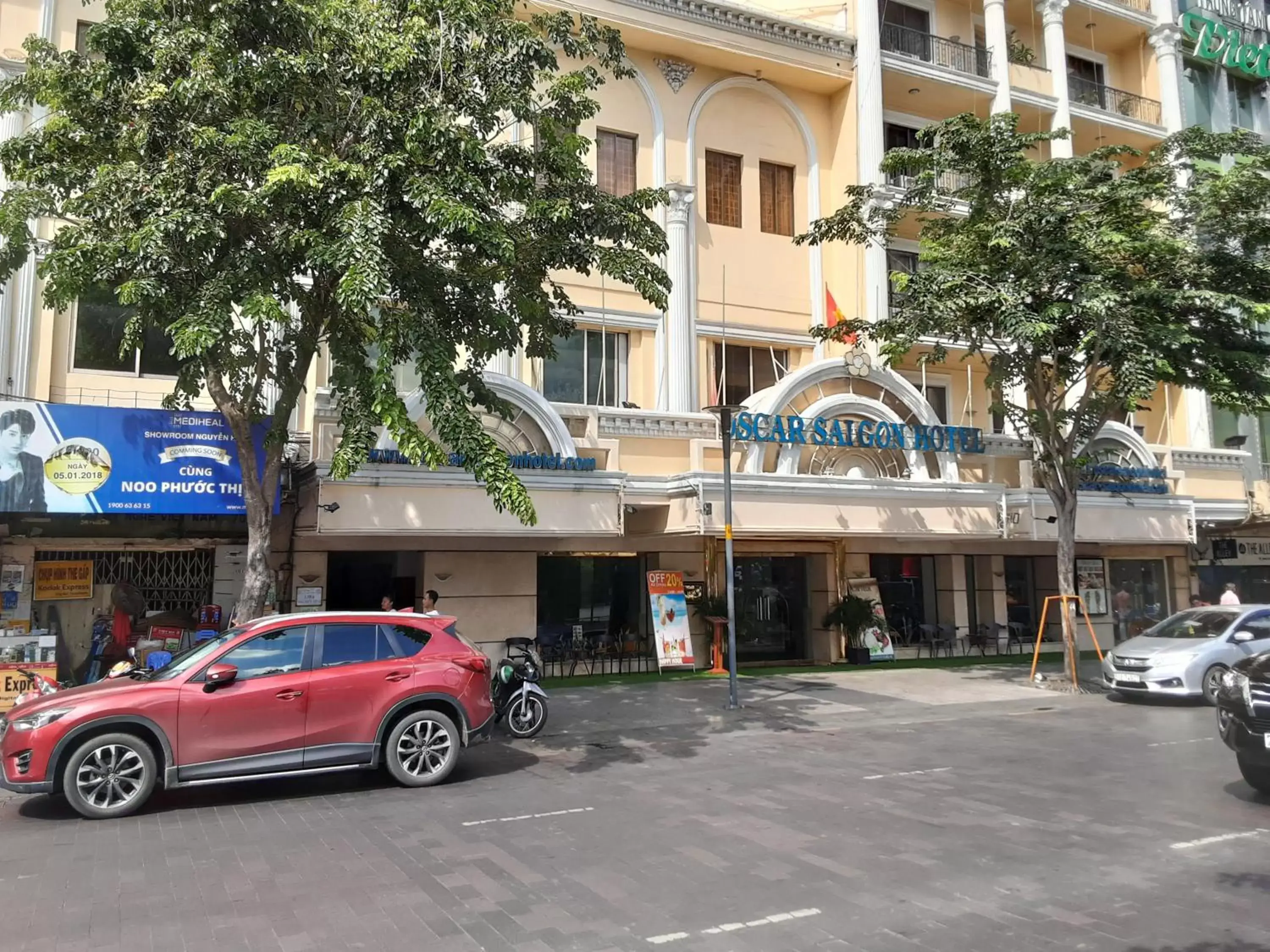 Property Building in Oscar Saigon Hotel