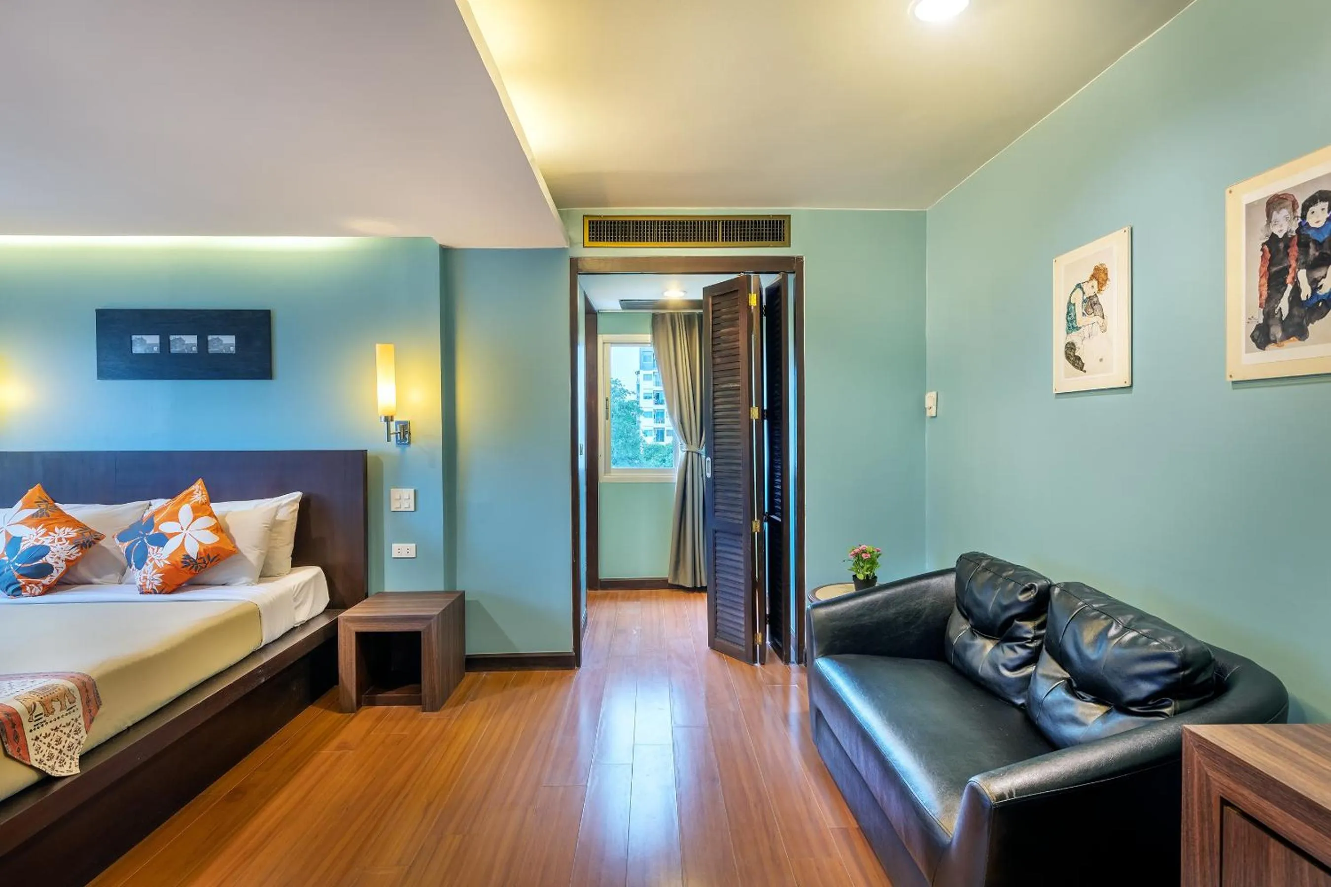 Other, Bed in The Jomtien Twelve