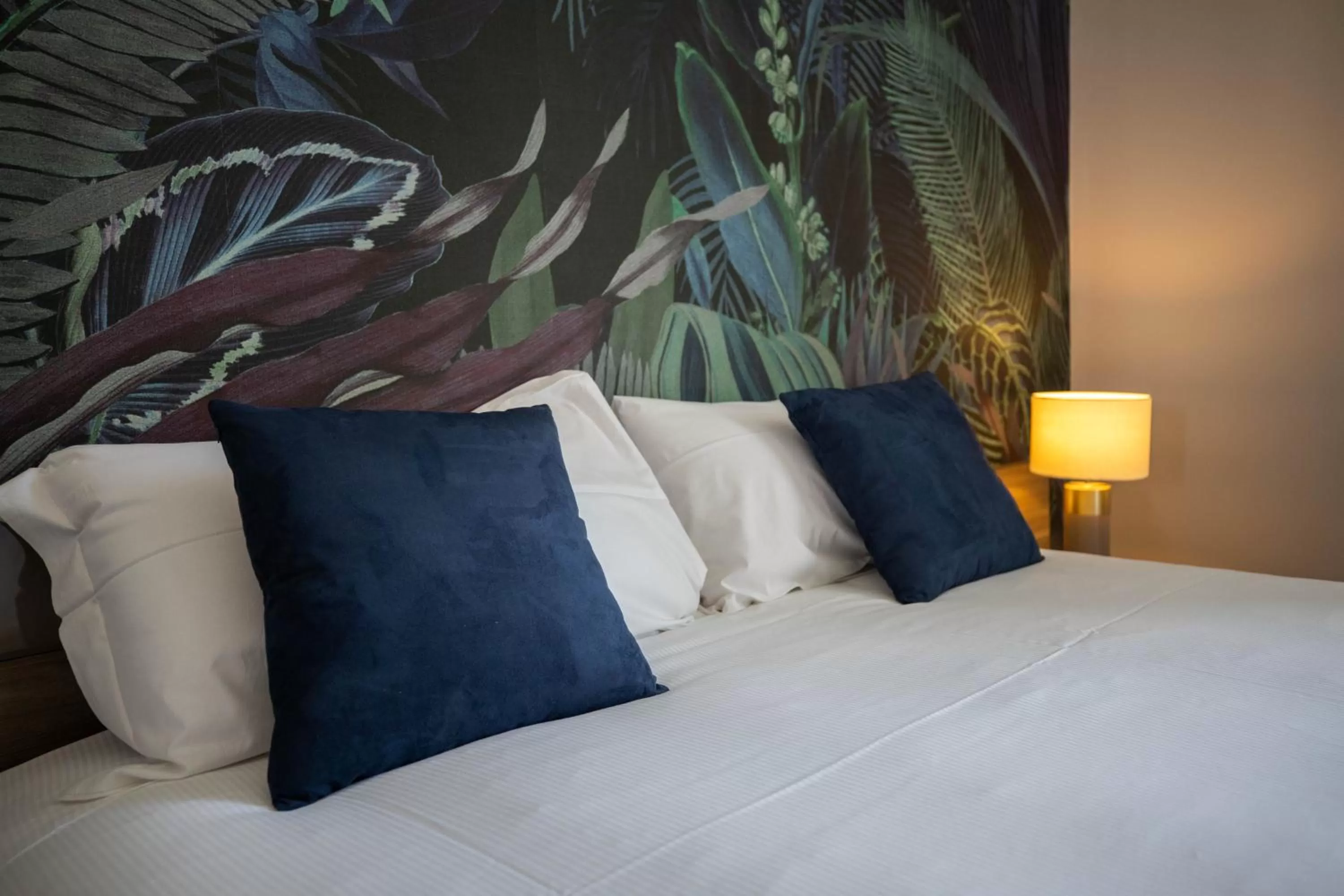 Bed in L'élégant BOUTIQUE ROOMS NAPLES