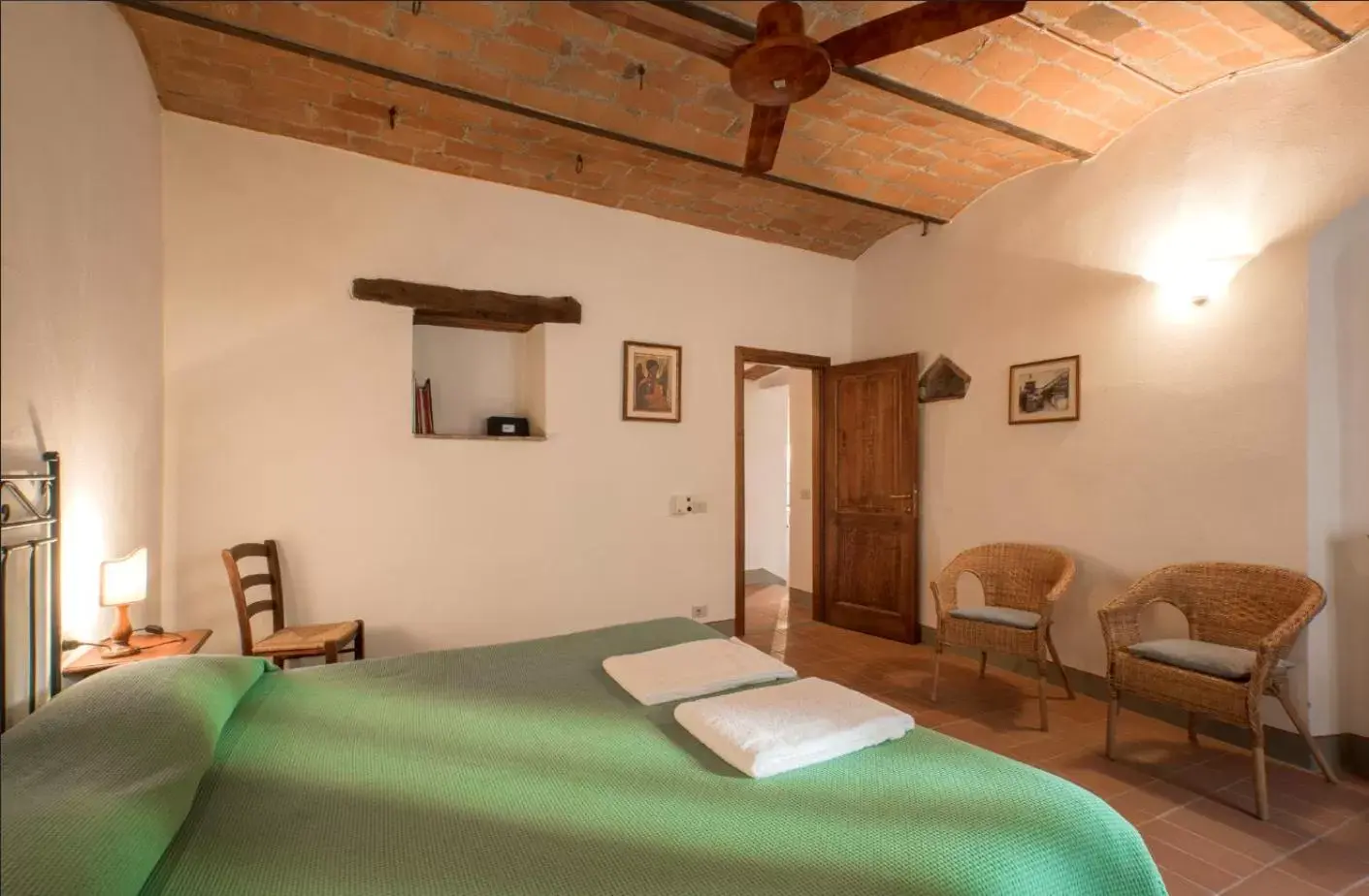 Bed in Borgo Bottaia