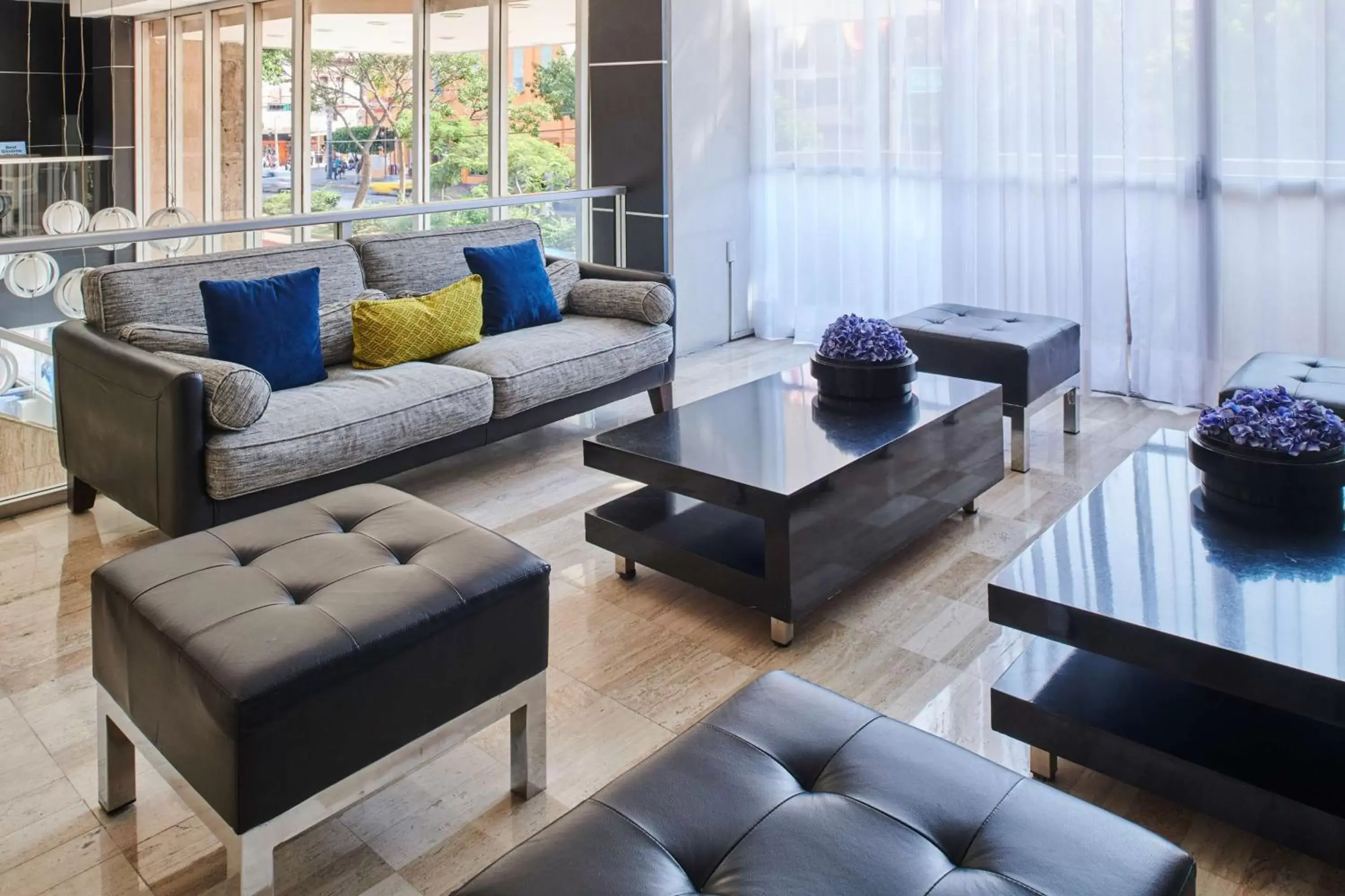 Lobby or reception, Seating Area in Best Western Plus Gran Hotel Centro Historico