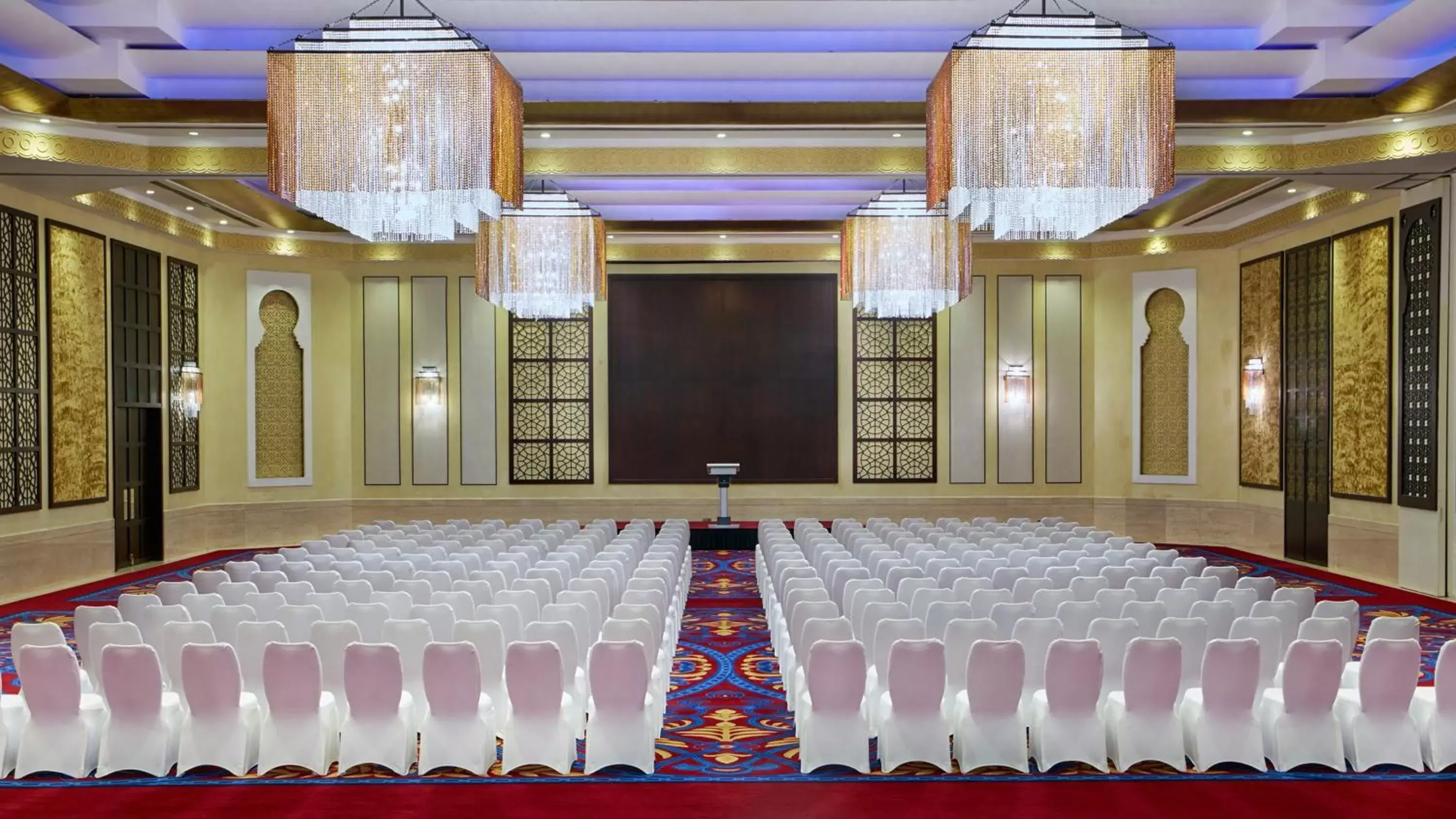 Banquet/Function facilities, Banquet Facilities in InterContinental Doha Beach & Spa, an IHG Hotel