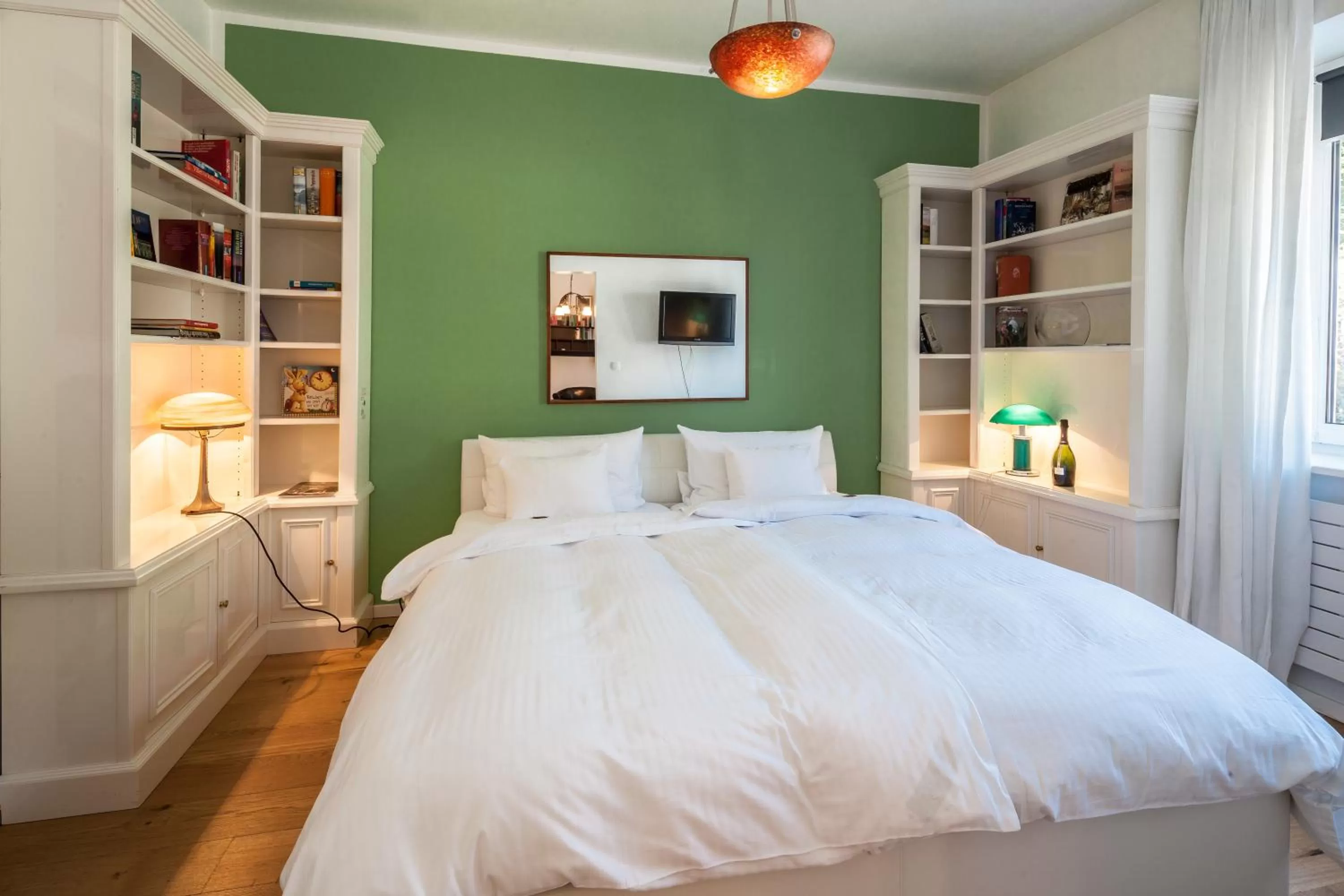 Bedroom, Bed in GL Suites