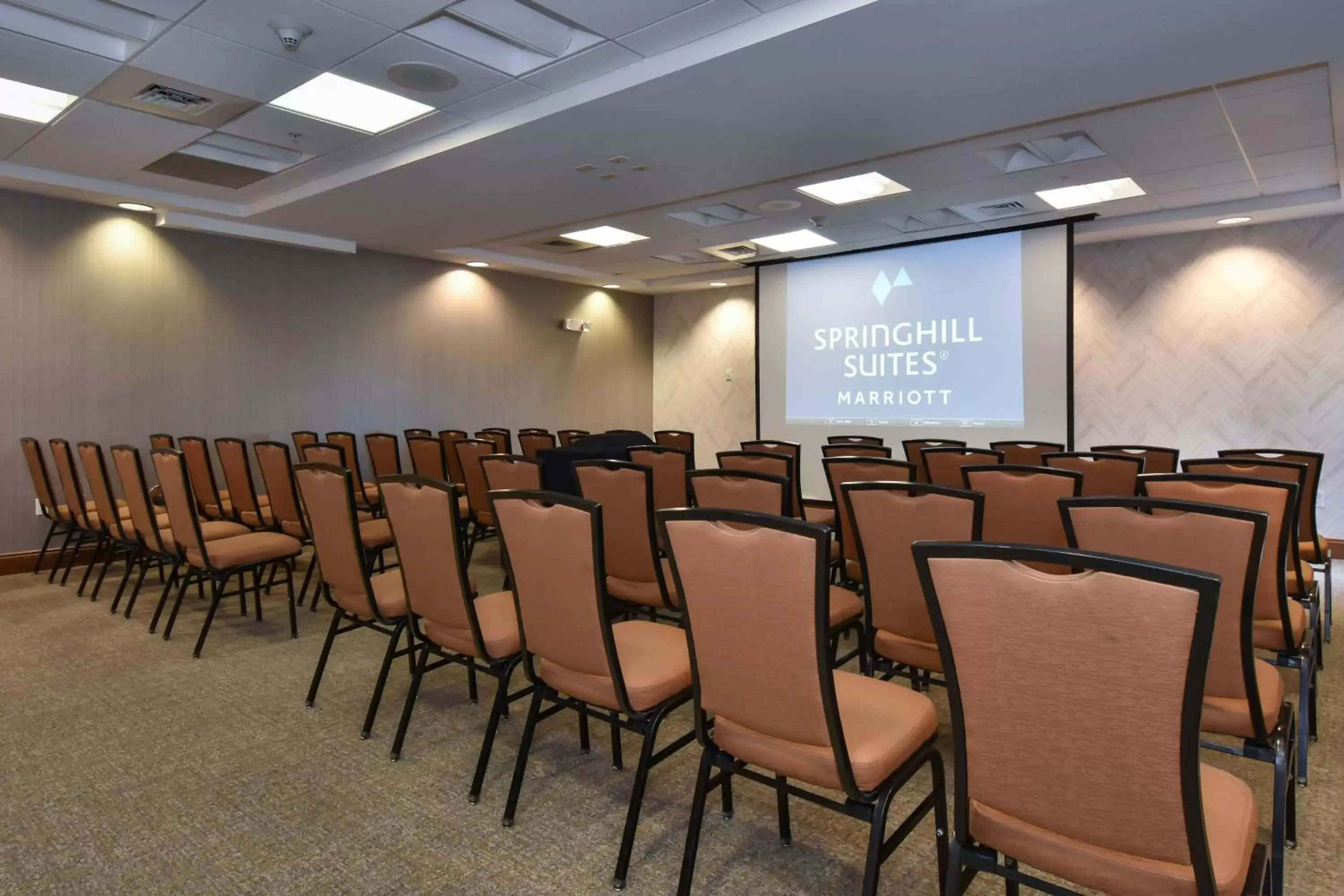 Meeting/conference room in SpringHill Suites Columbia Downtown The Vista