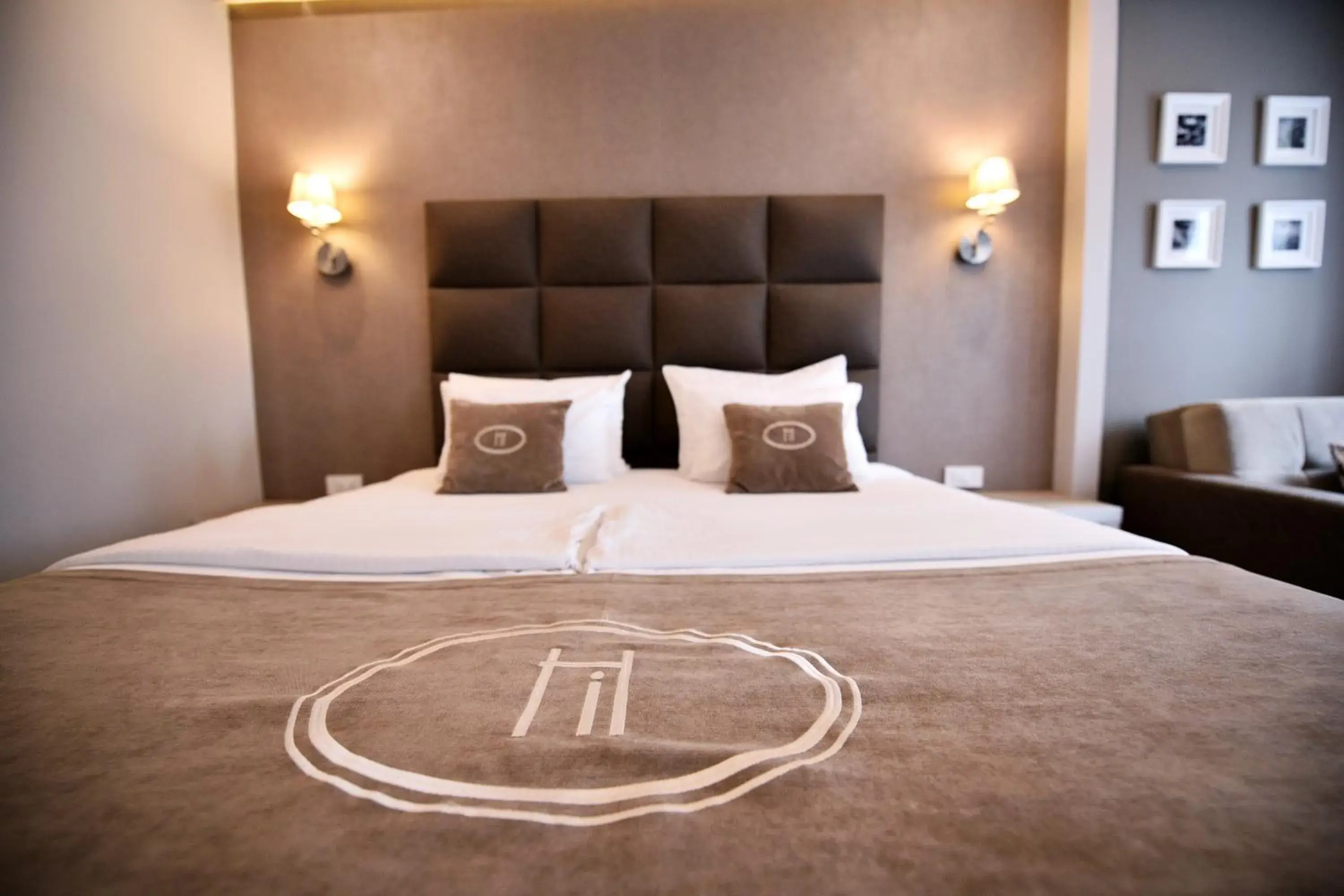 Bedroom, Bed in Hotel Ideja