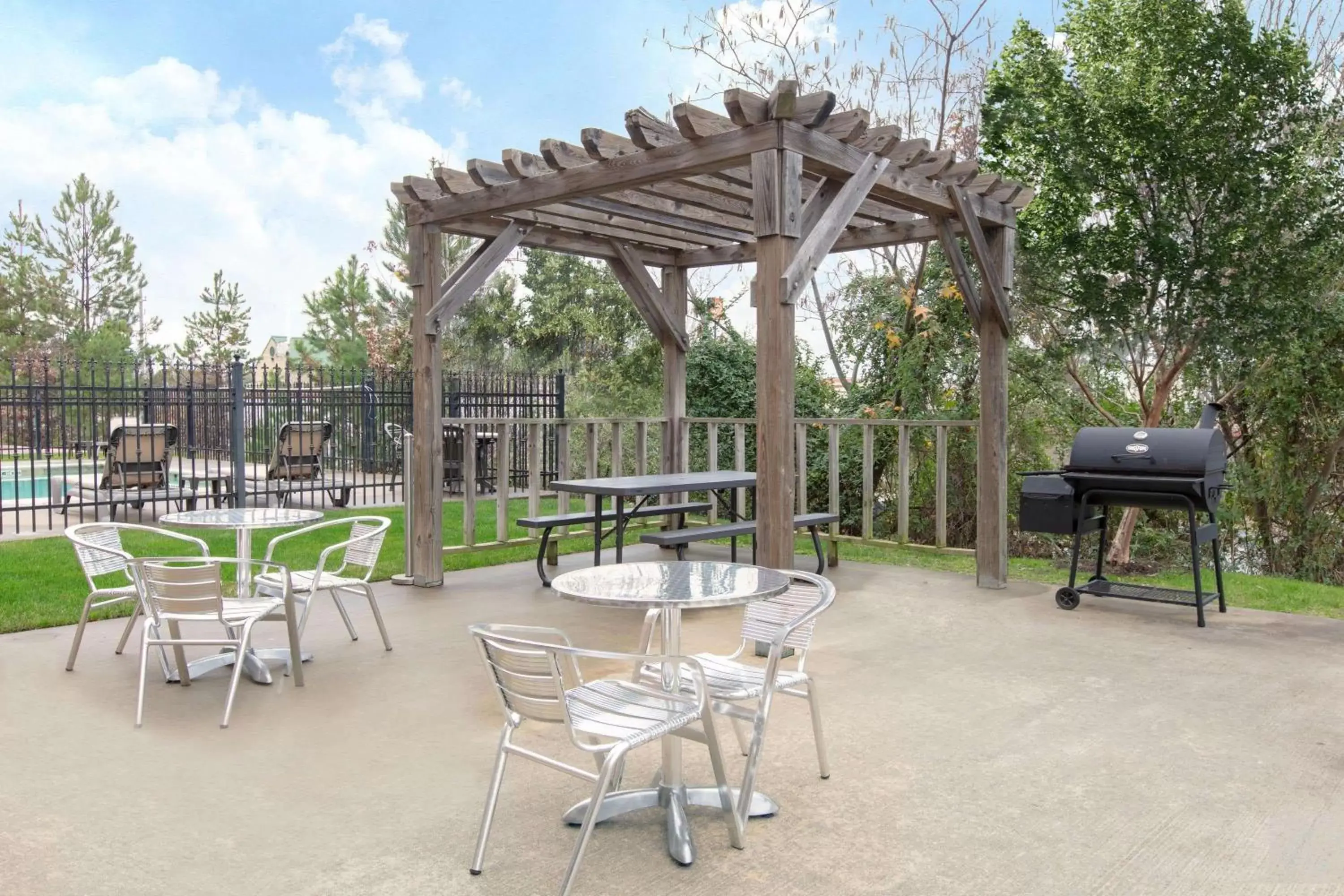 Patio in Hawthorn Suites by Wyndham Longview