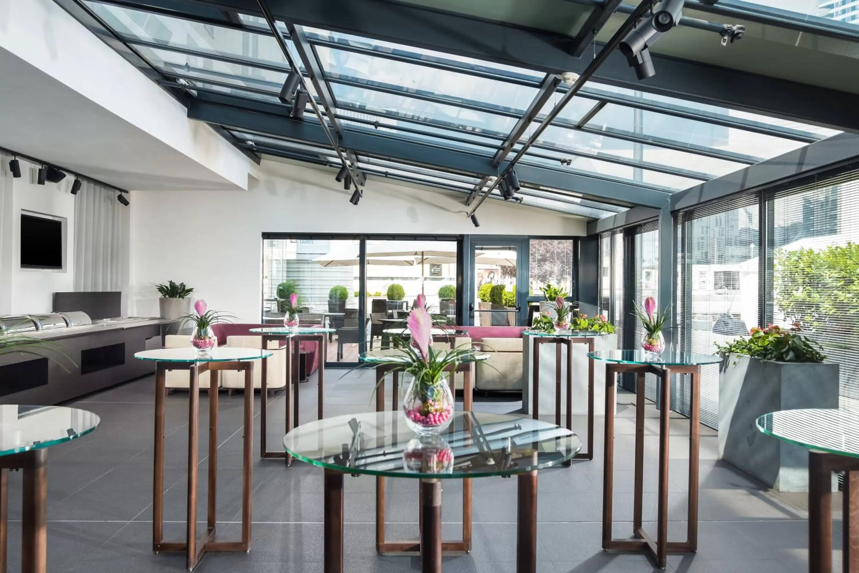 Restaurant/places to eat in Sheraton Bratislava Hotel