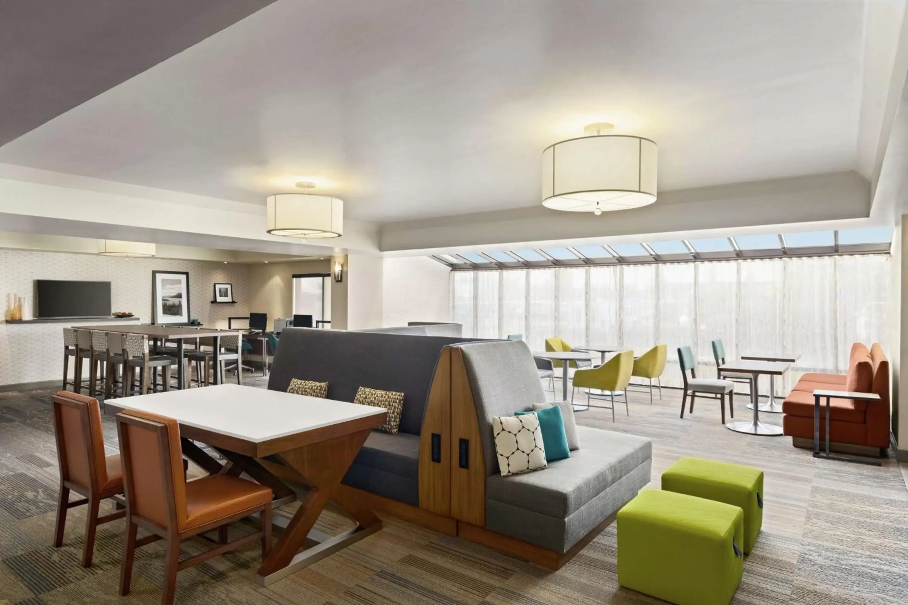 Lobby or reception in Hampton Inn Portland Airport Lobby or reception in Hampton Inn Portland Airport