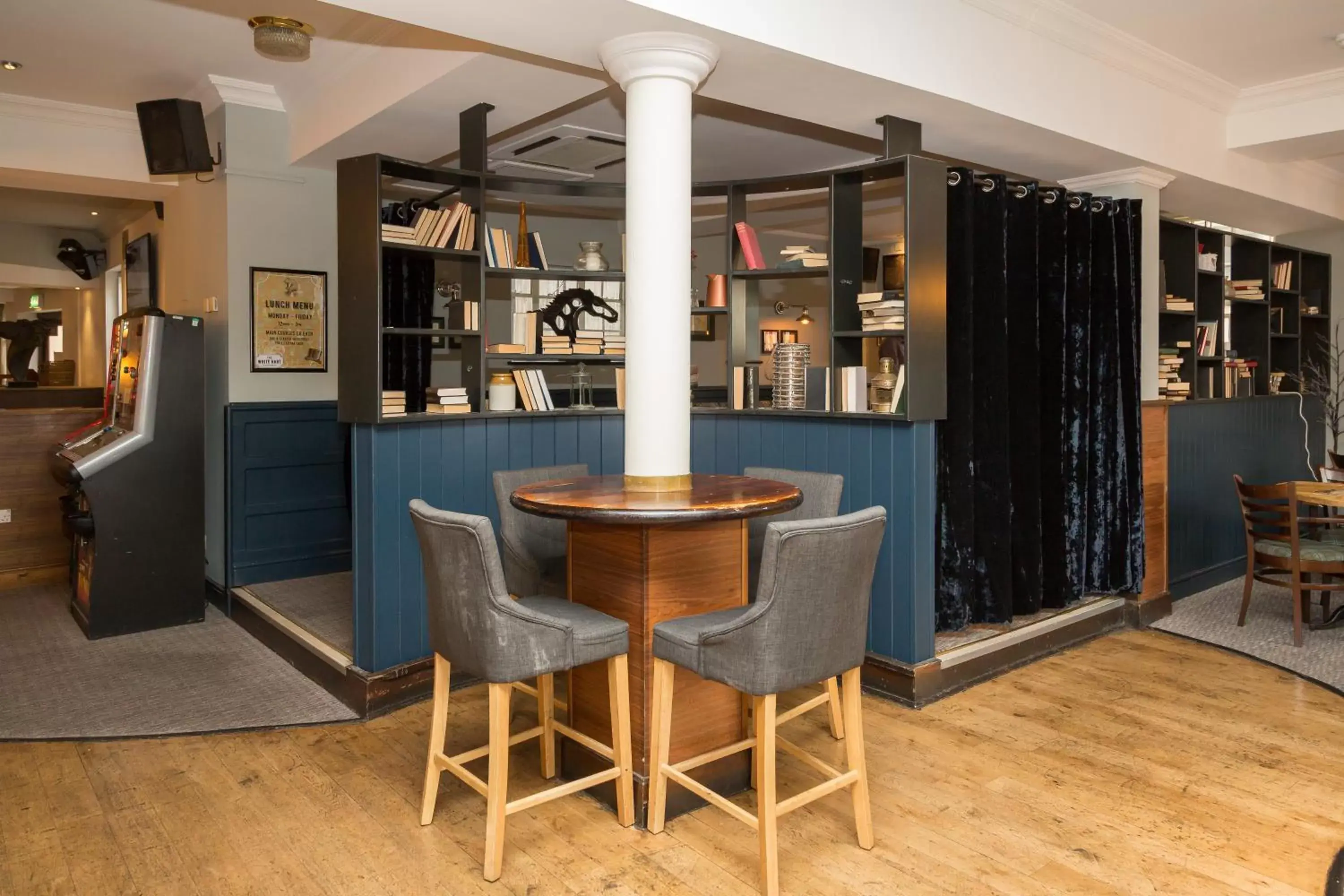 Restaurant/places to eat, Lounge/Bar in White Hart, Newmarket by Marston's Inns