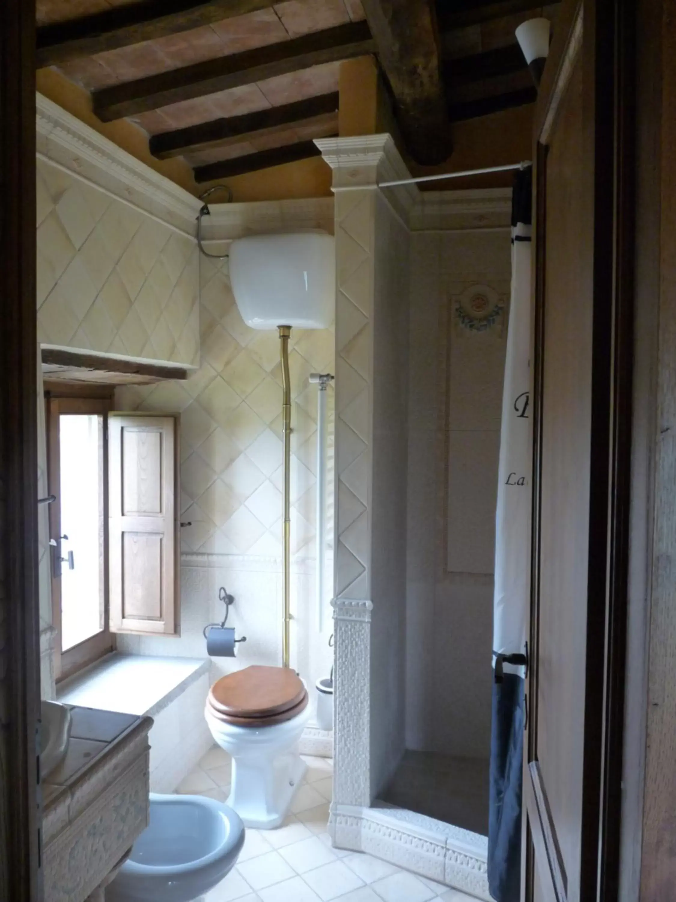 Bathroom in Castello Di Giomici