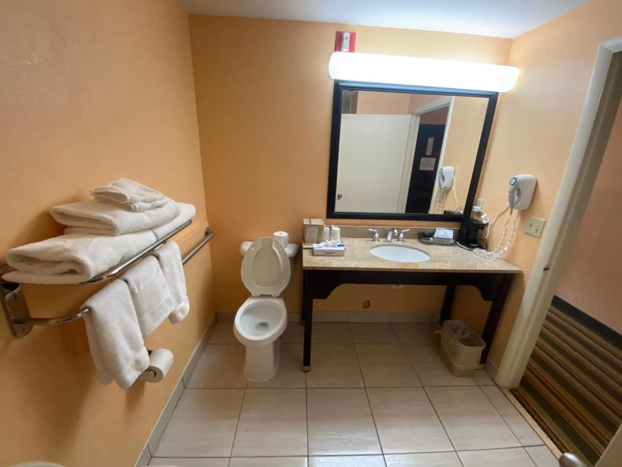 Super 8 by Wyndham Hull Street Midlothian Richmond Area