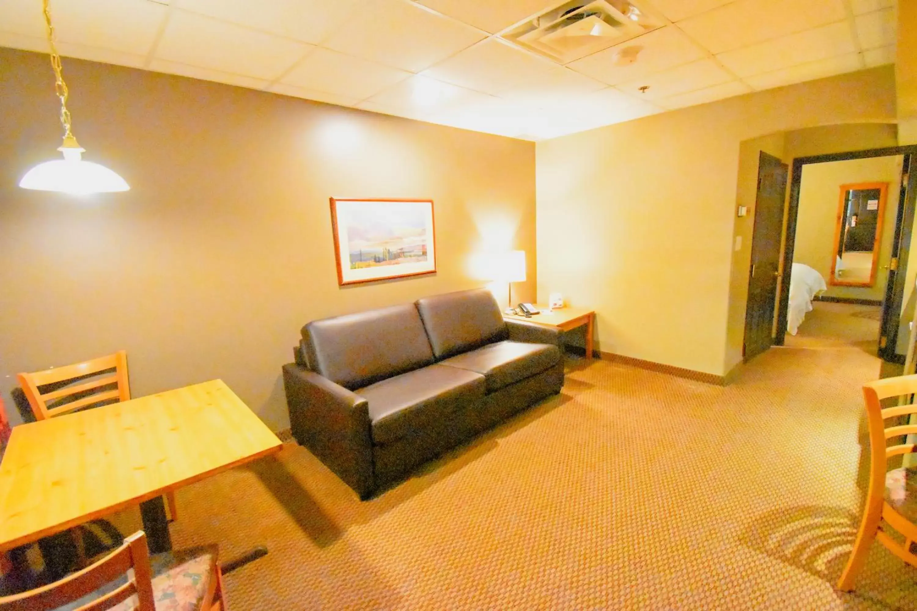 Living room, Seating Area in Canad Inns Destination Centre Portage la Prairie