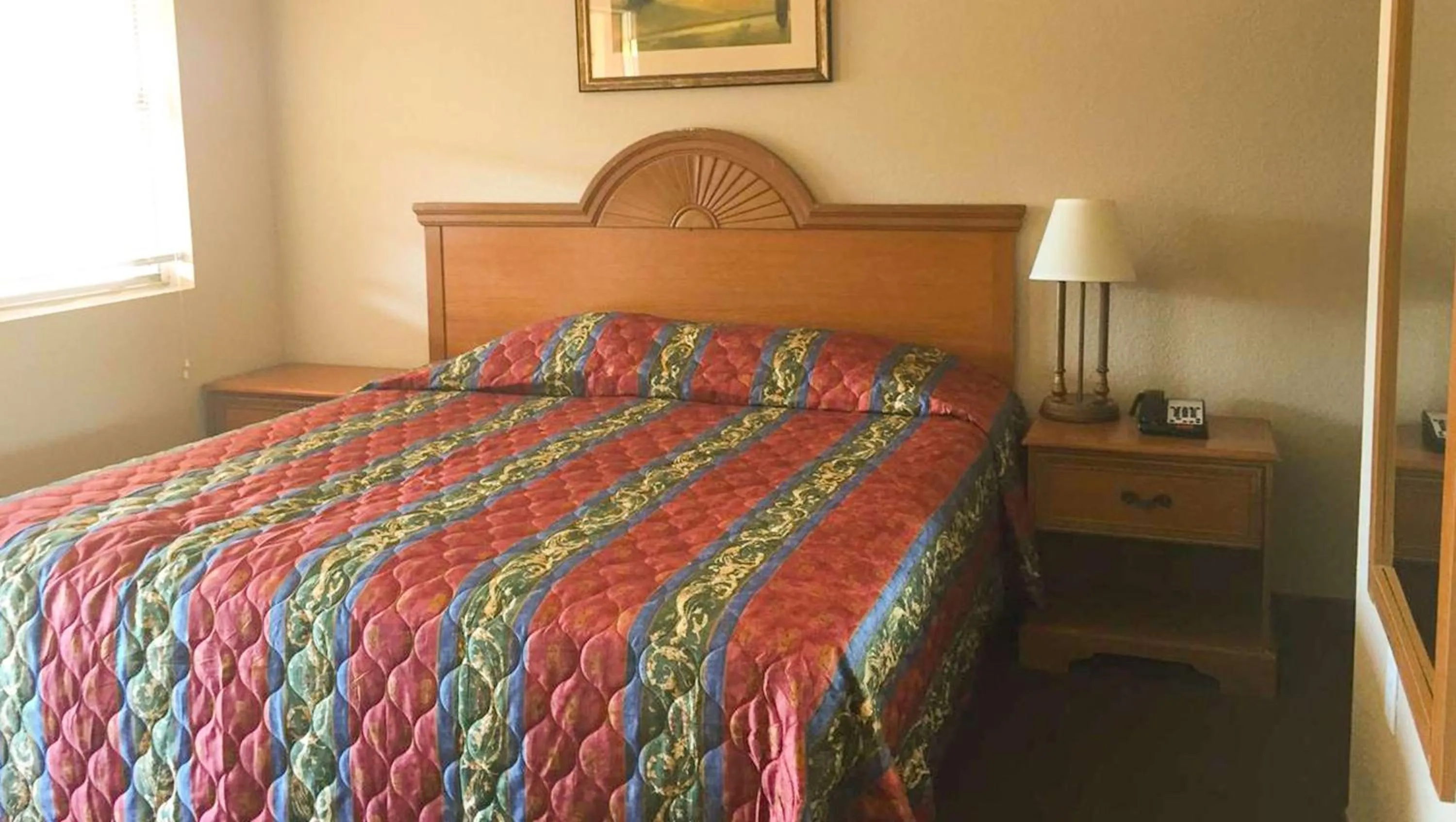 Photo of the whole room in Budget Inn Ardmore OK