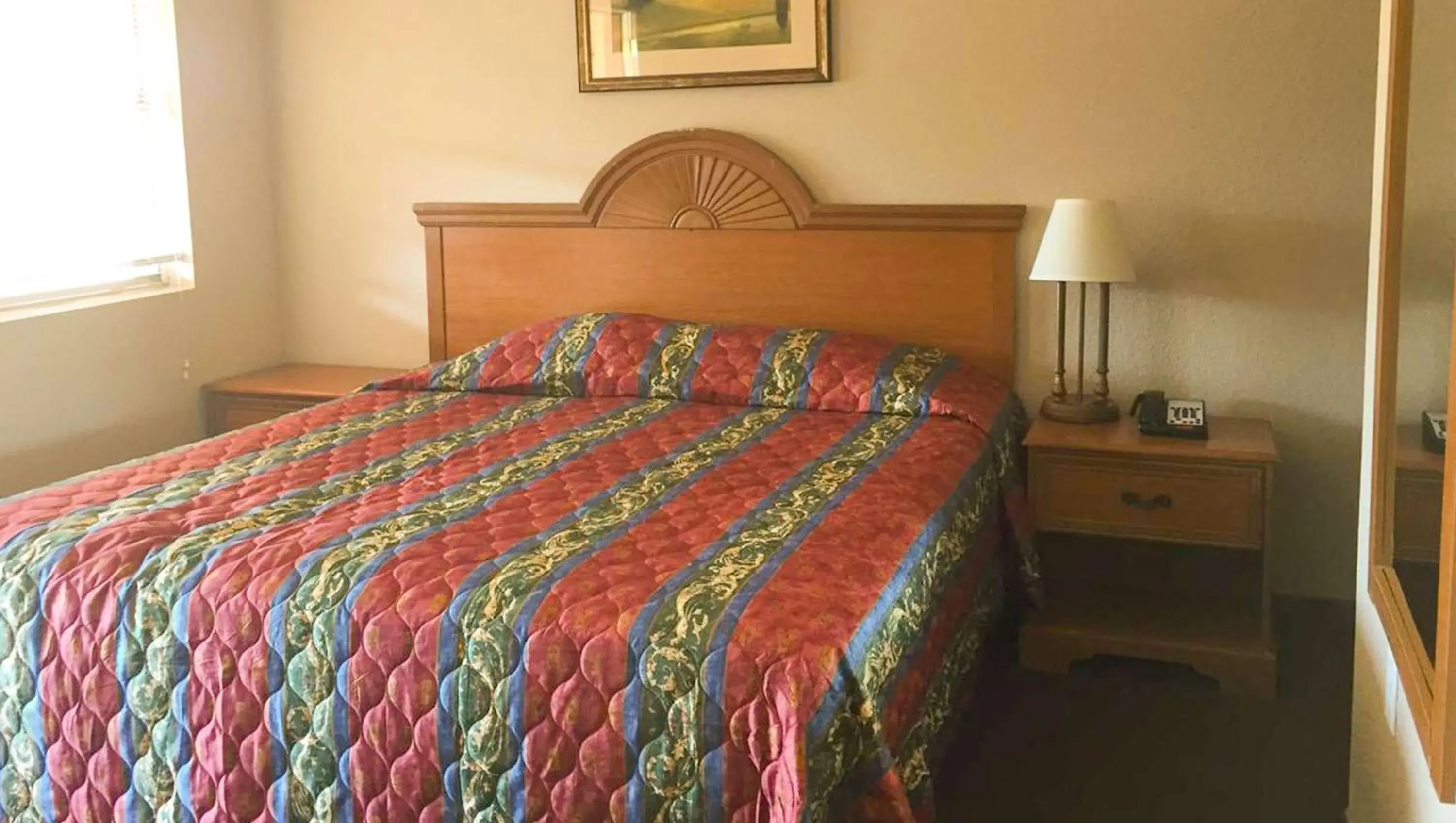 Photo of the whole room in Budget Inn Ardmore OK Photo of the whole room in Budget Inn Ardmore OK