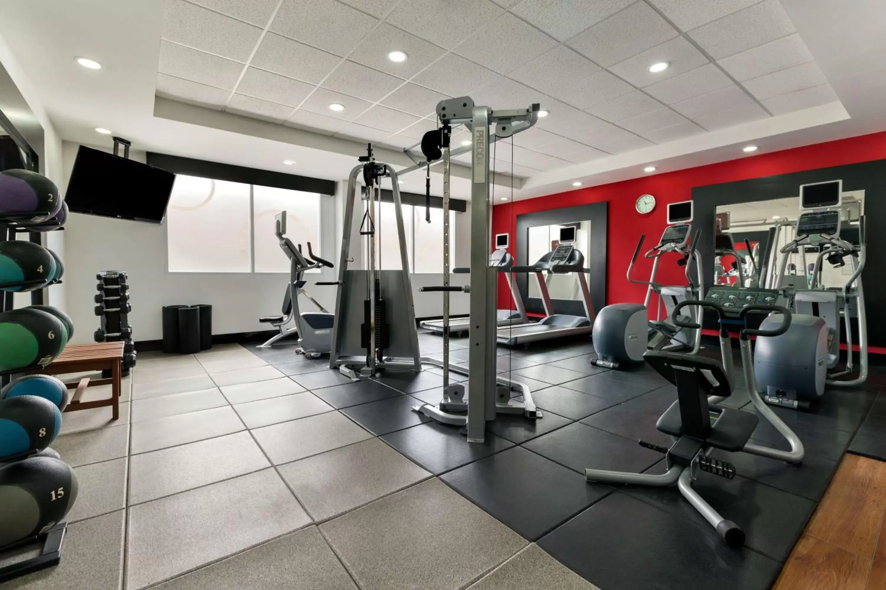 Fitness centre/facilities, Fitness Center/Facilities in DoubleTree by Hilton Queretaro