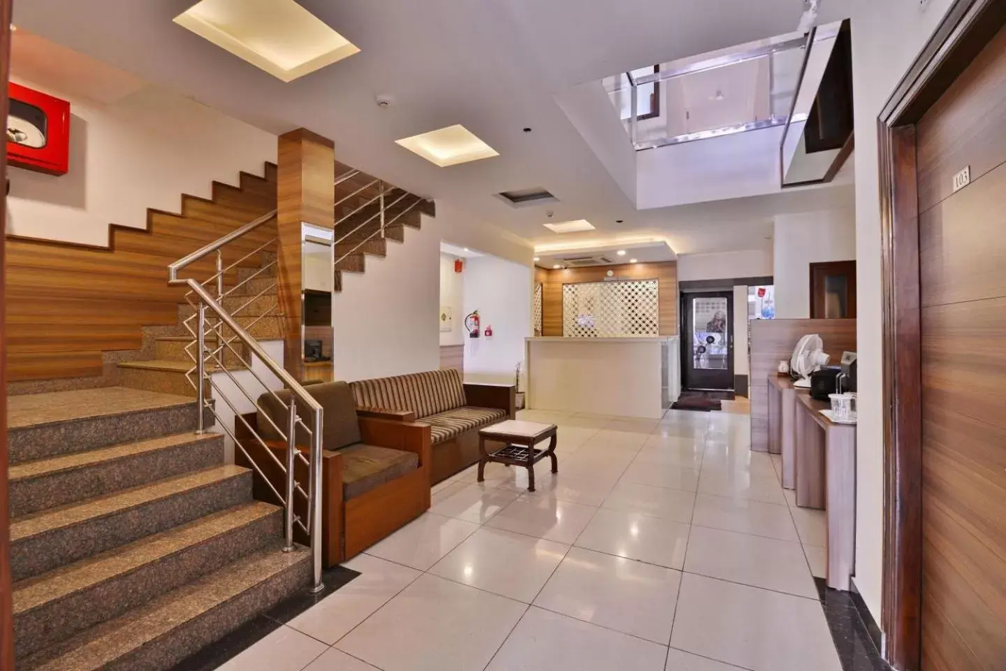 Hotel Aricent Opposite ISBT Sector 17 Chandigarh Hotel Aricent Opposite ISBT Sector 17 Chandigarh